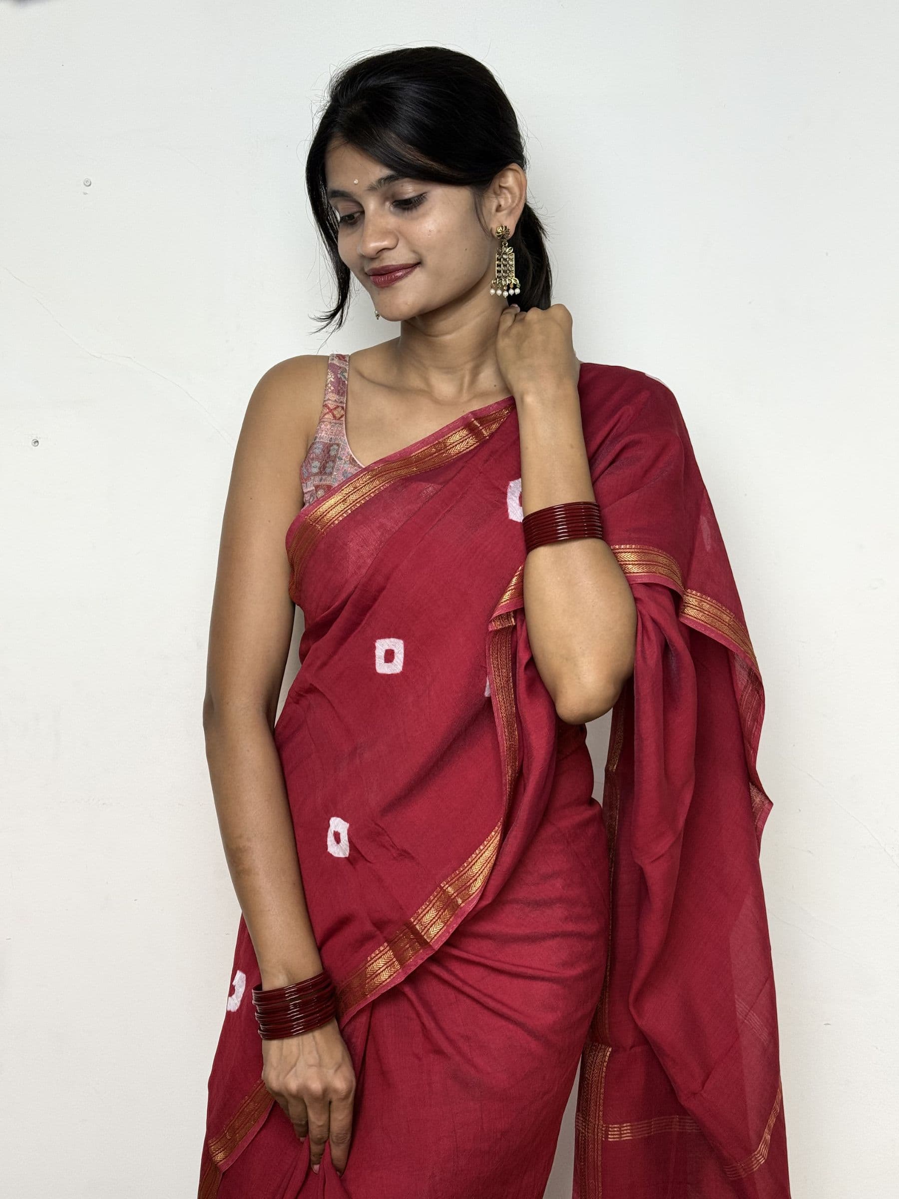 Bandhej Maheshwari Cotton Silk Saree in Deep Rose Red