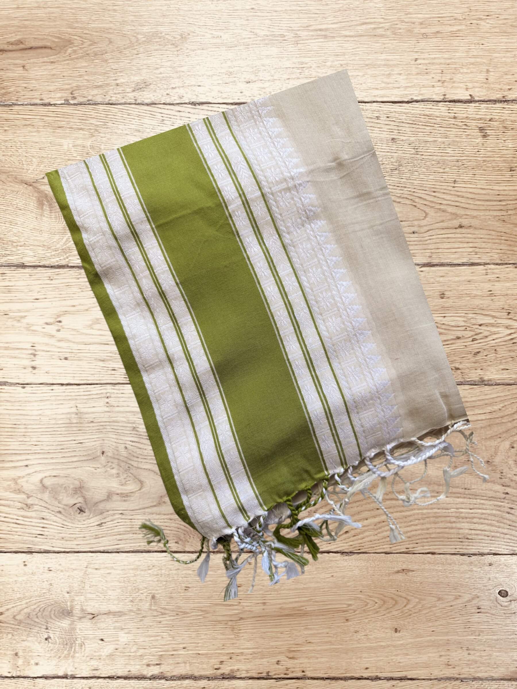 Handloom Soft Cotton Saree in Beige and Green