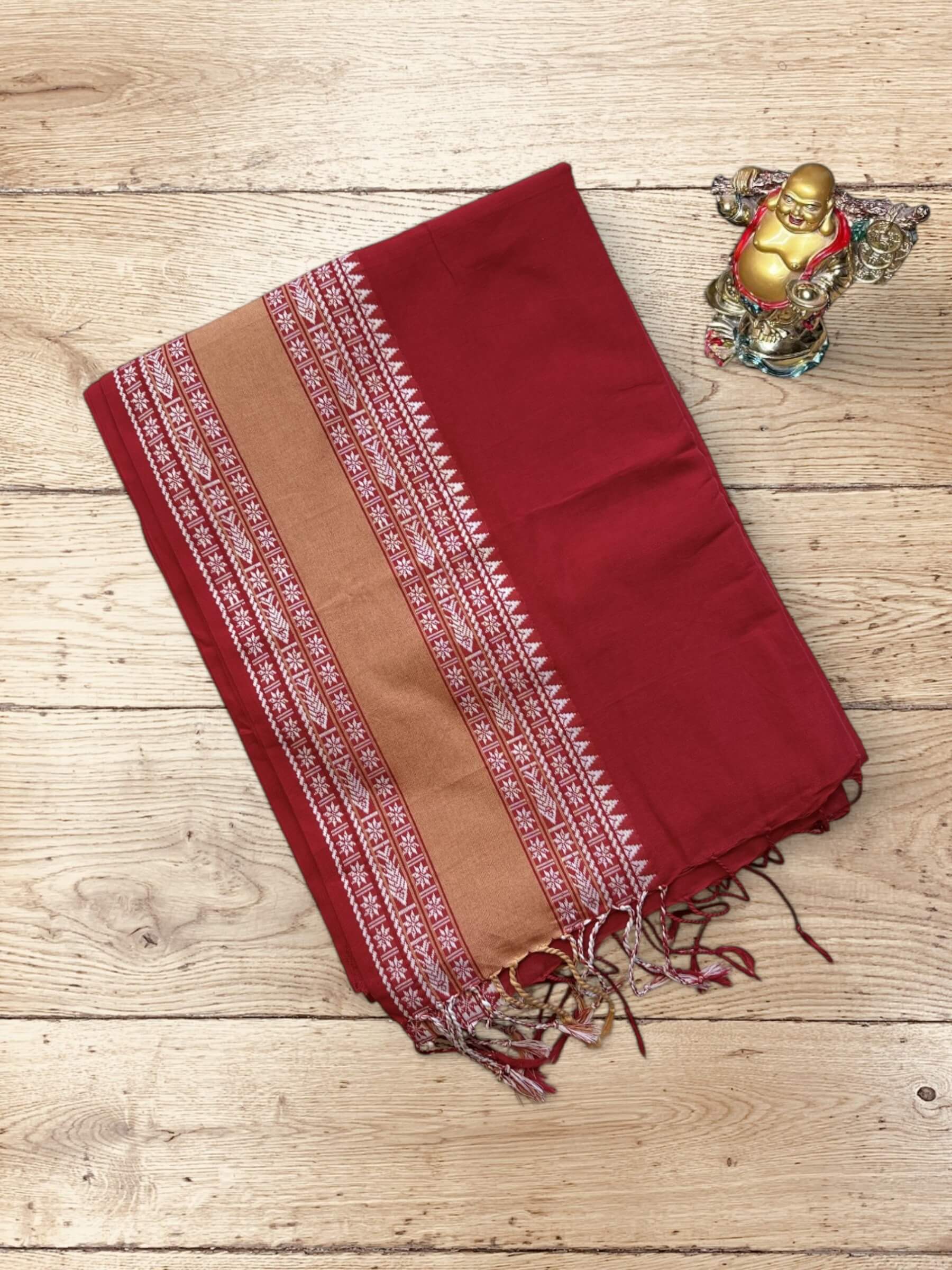 Handloom Soft Cotton Saree in Red
