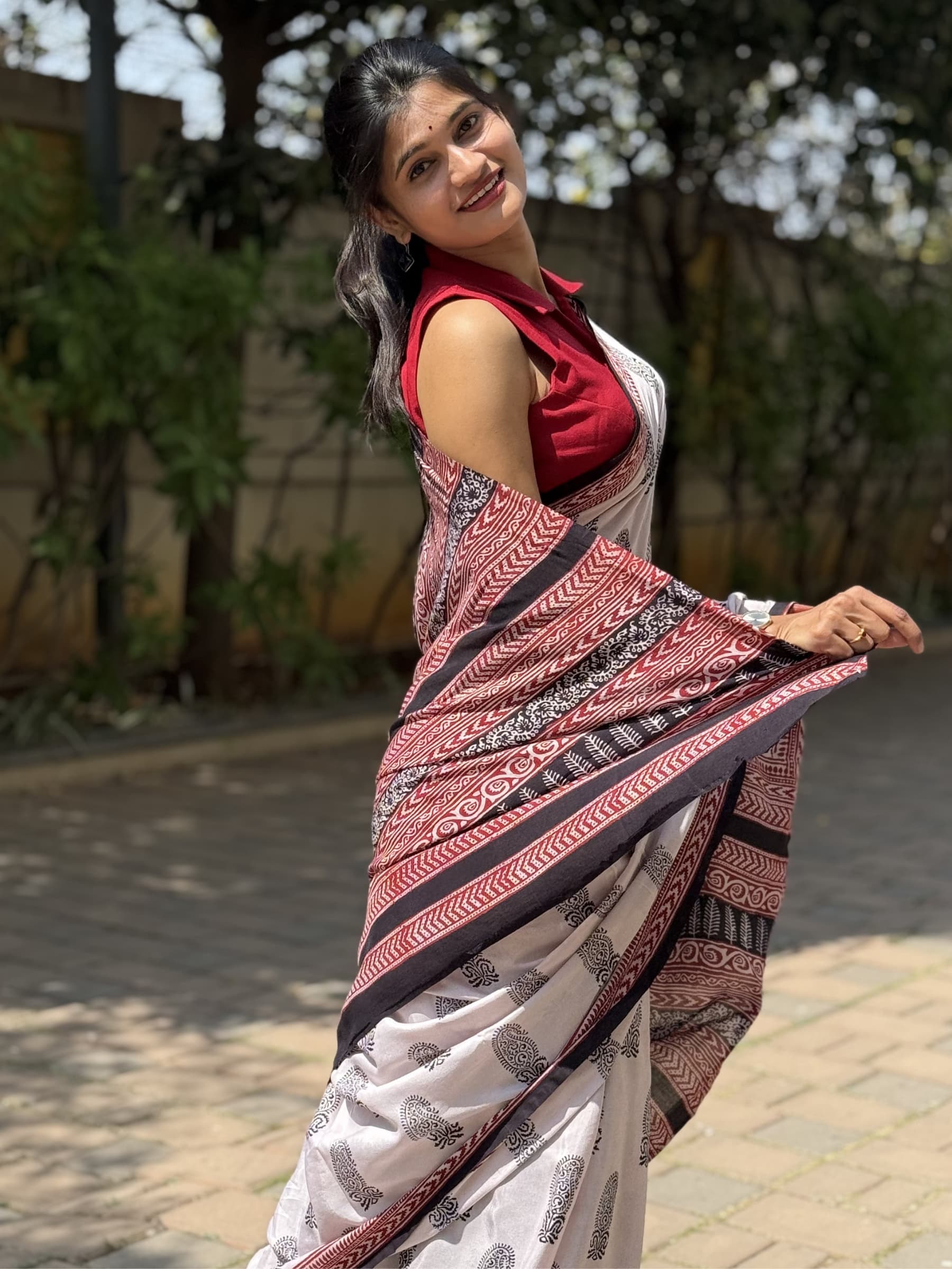 Ivory with Black Paisley Motifs Bagh Hand Block Printed Banana Silk Cotton Saree