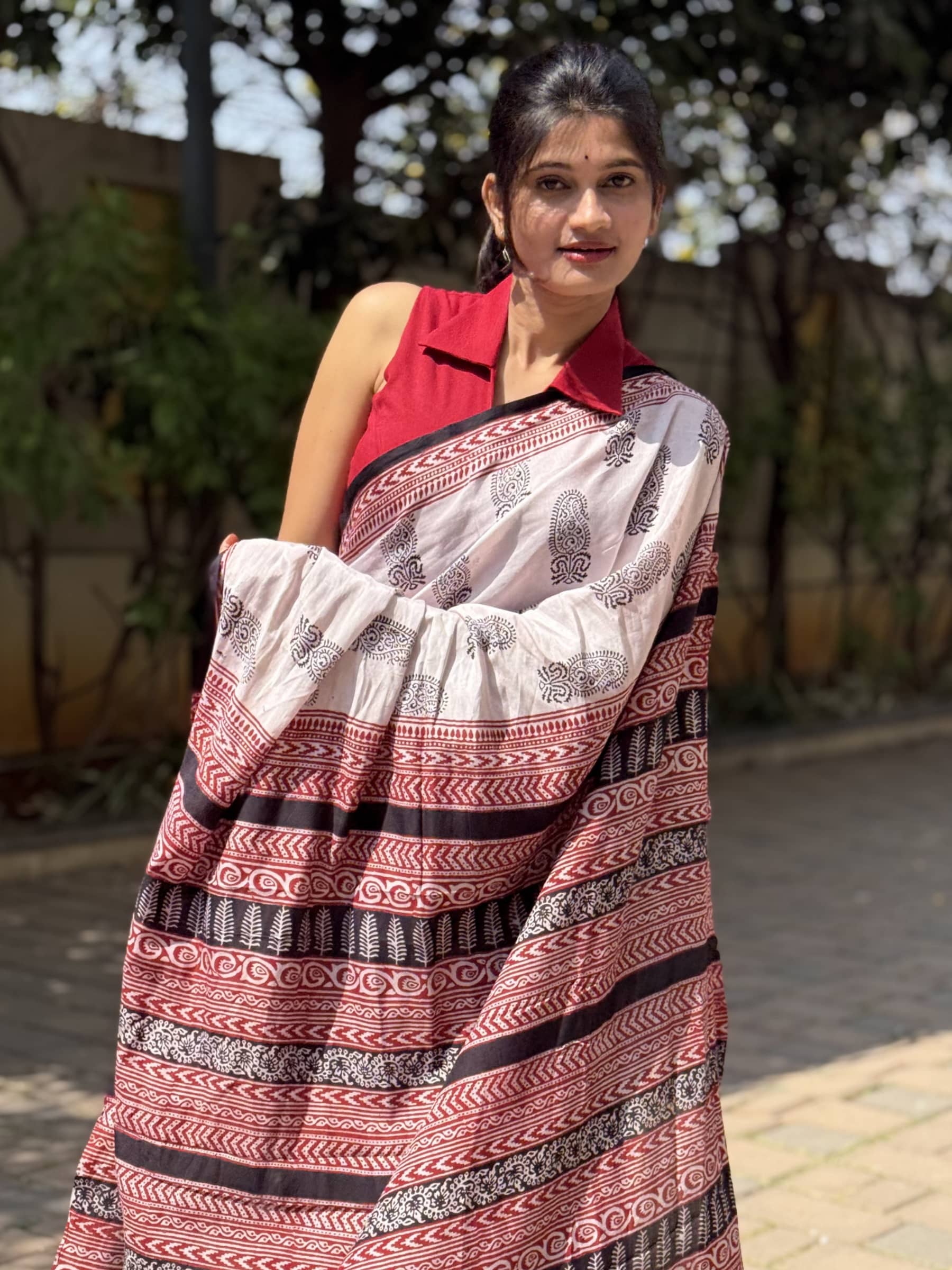 Ivory with Black Paisley Motifs Bagh Hand Block Printed Banana Silk Cotton Saree