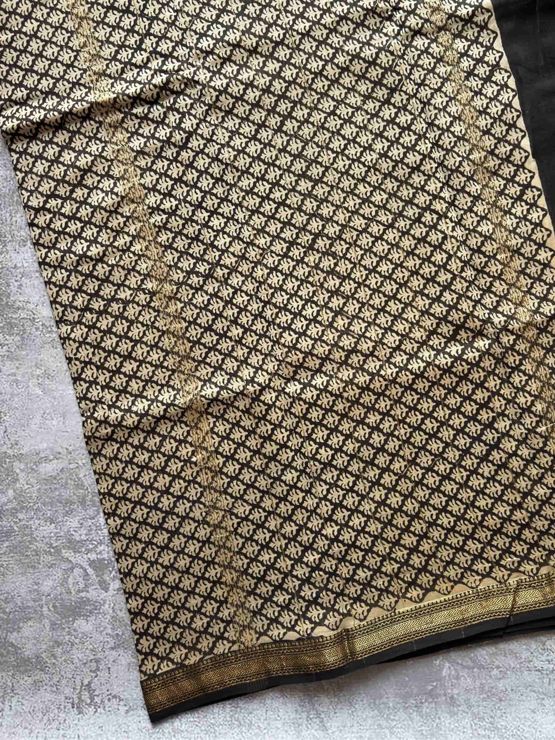 Hand Block Printed Maheshwari Silk Cotton Saree in Black and Mustard