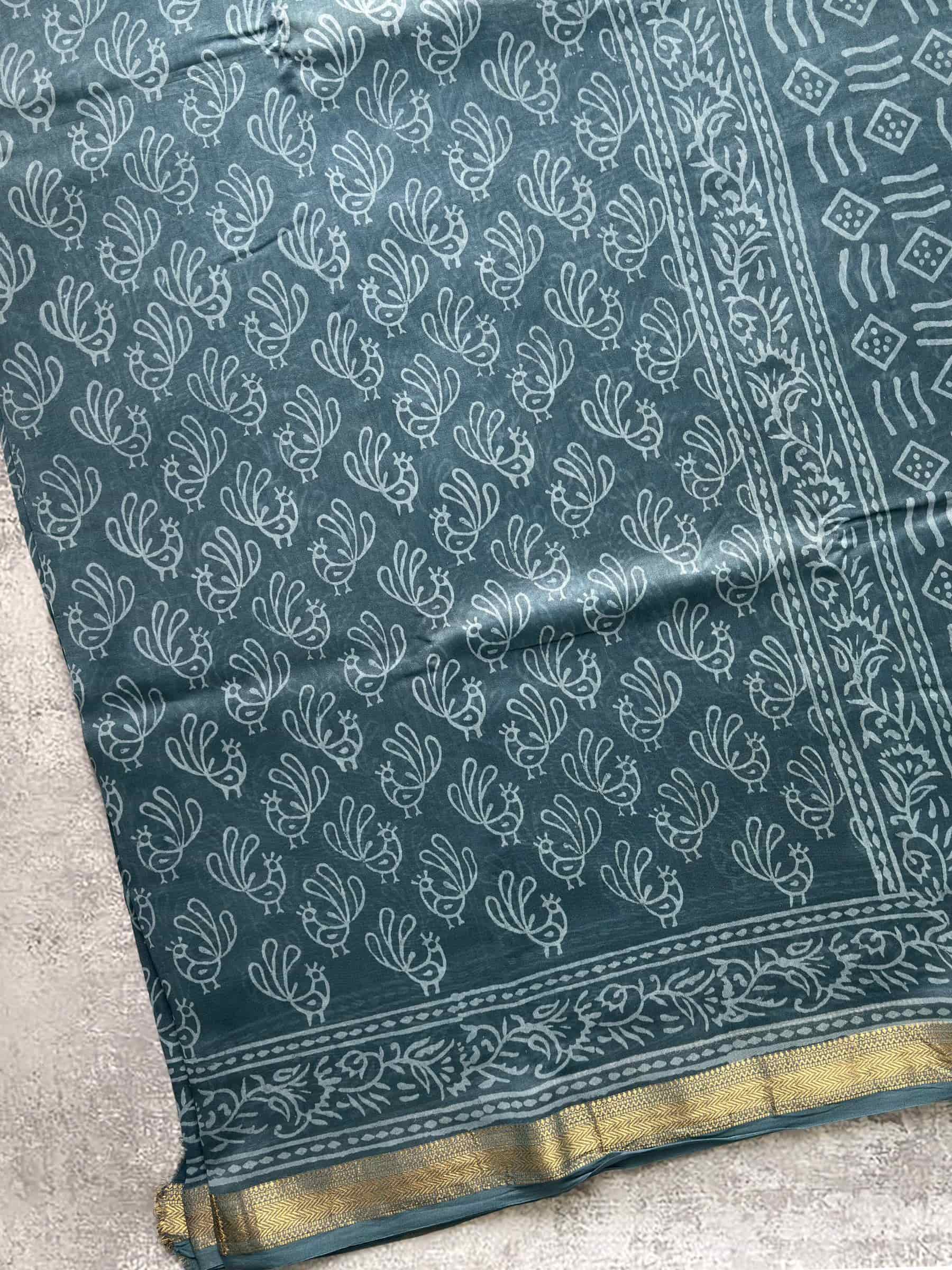 Hand Block Printed Maheshwari Silk Cotton Saree in Grey