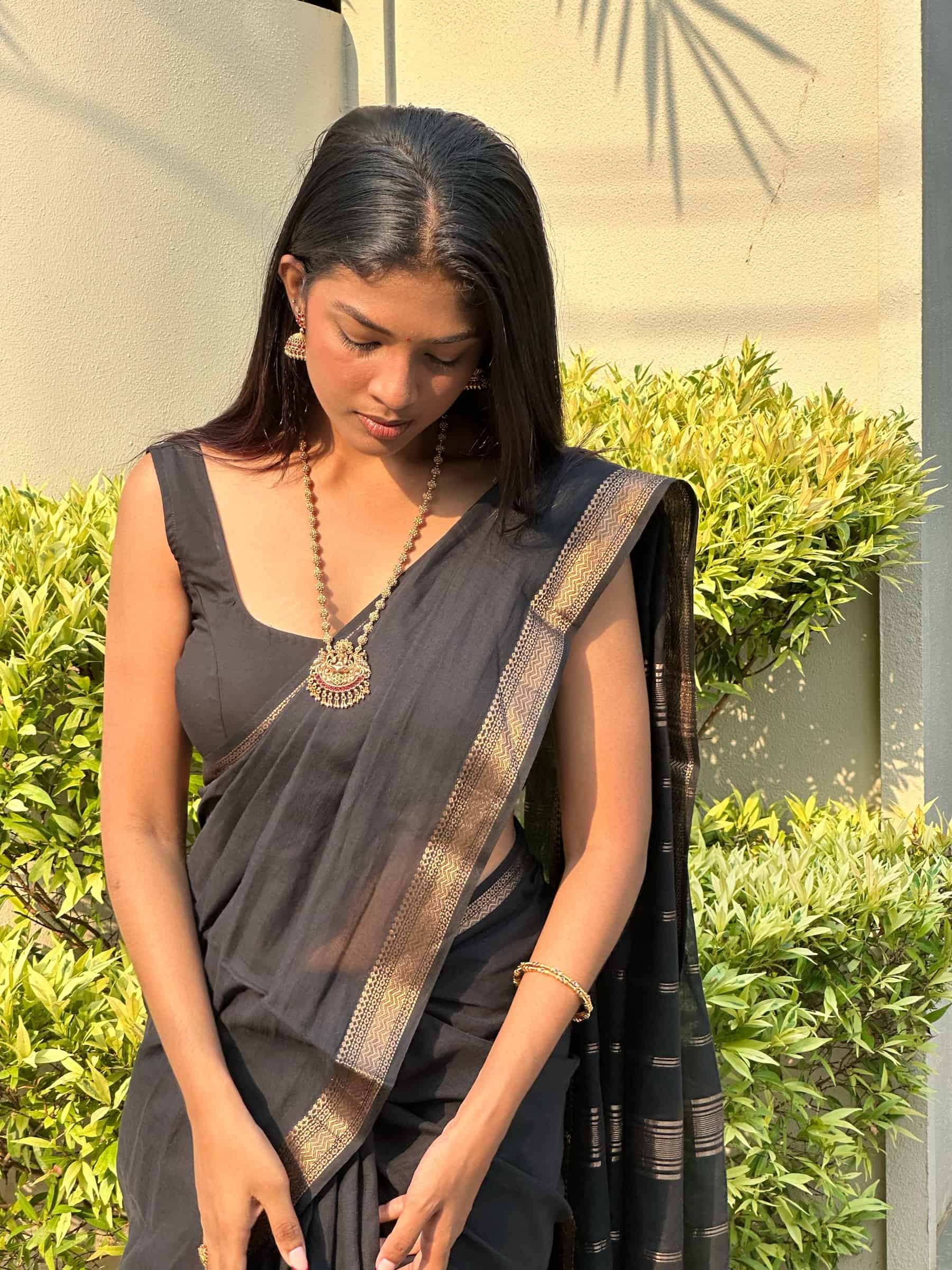 Handloom Cotton Saree in Black