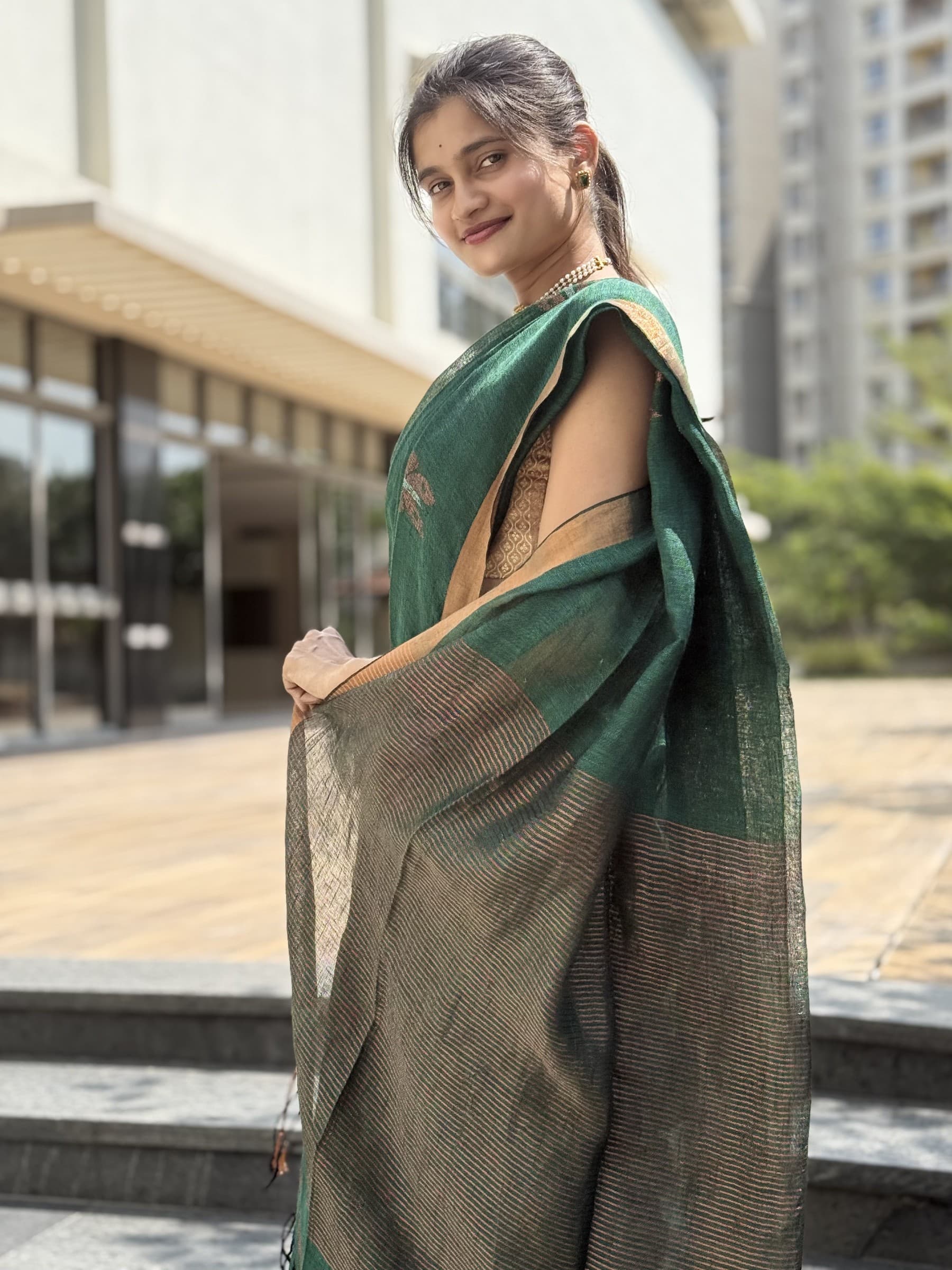 Handloom Linen Saree in Green