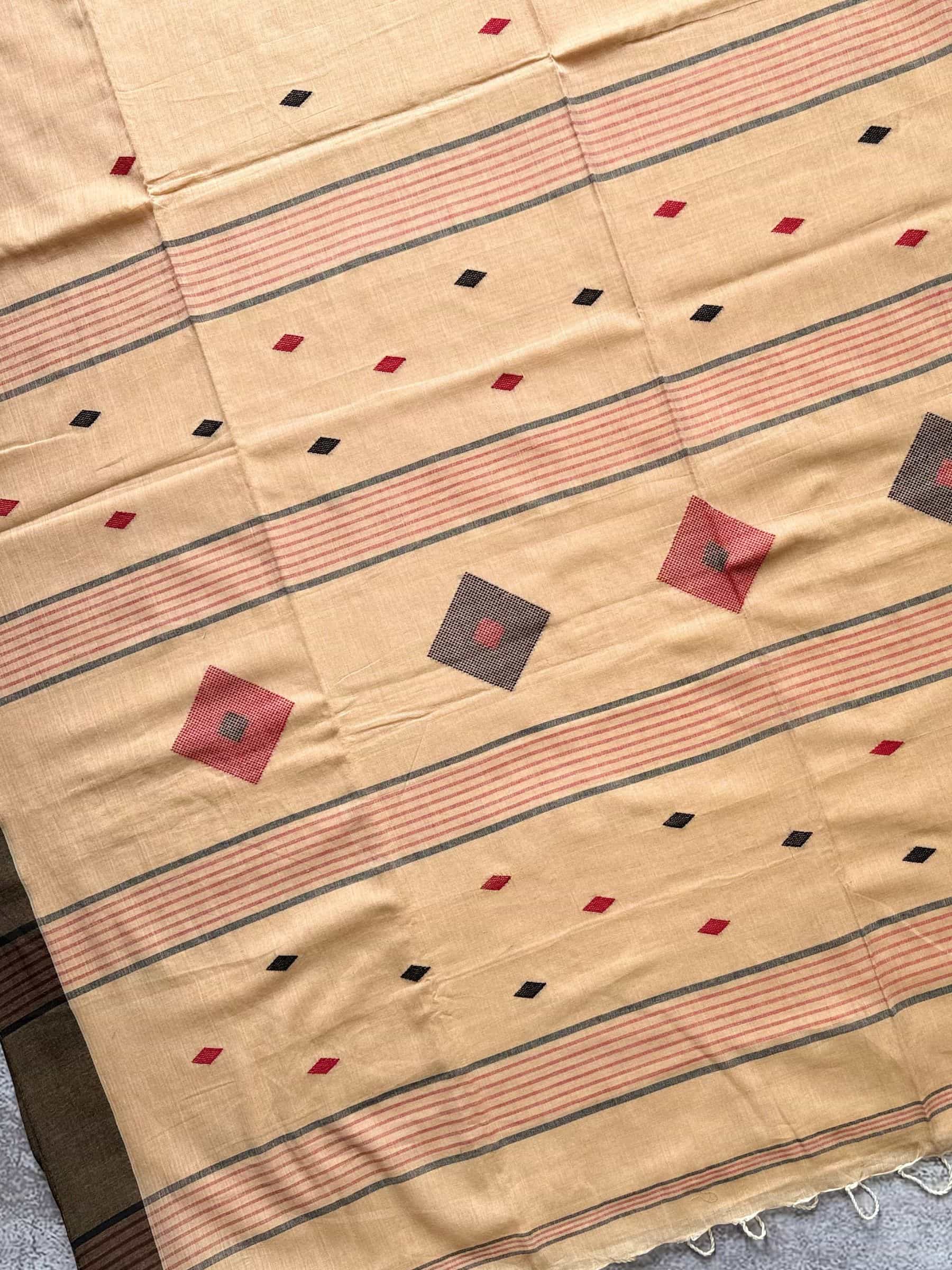 Handloom Bengal Cotton Jamdani Saree in Soft Beige with Woven Motifs