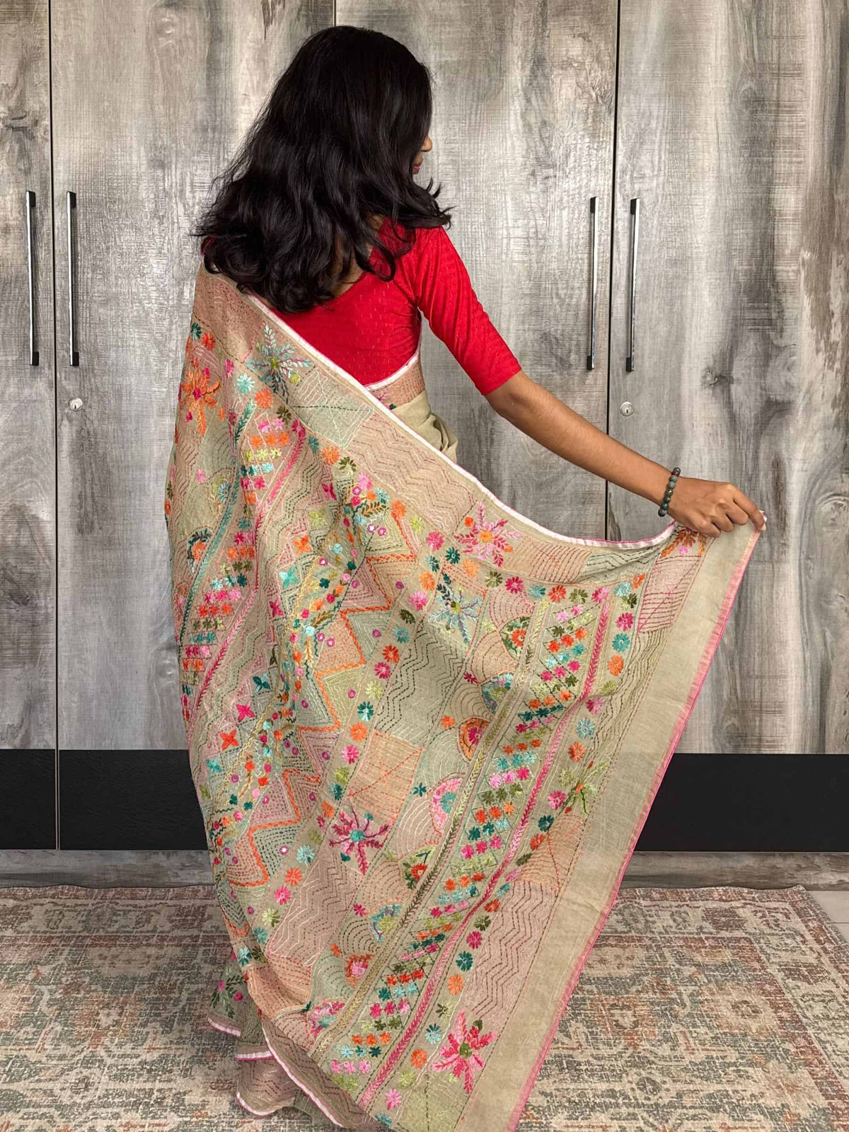 Handloom Dhonekhali cotton saree with embroidered pallu and blouse piece