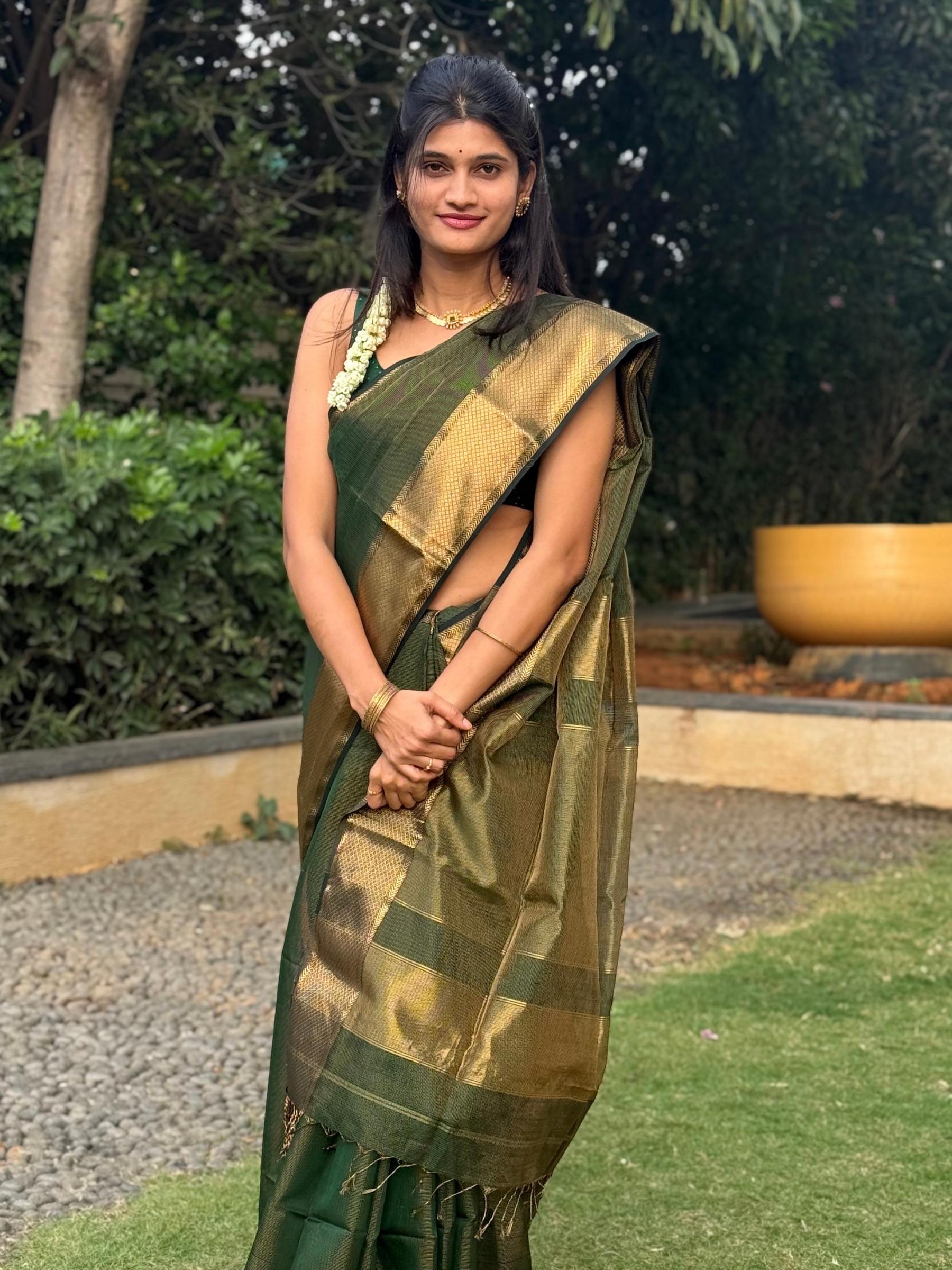 Handloom Maheshwari Silk Cotton Saree in Dark Green with Zari Checks