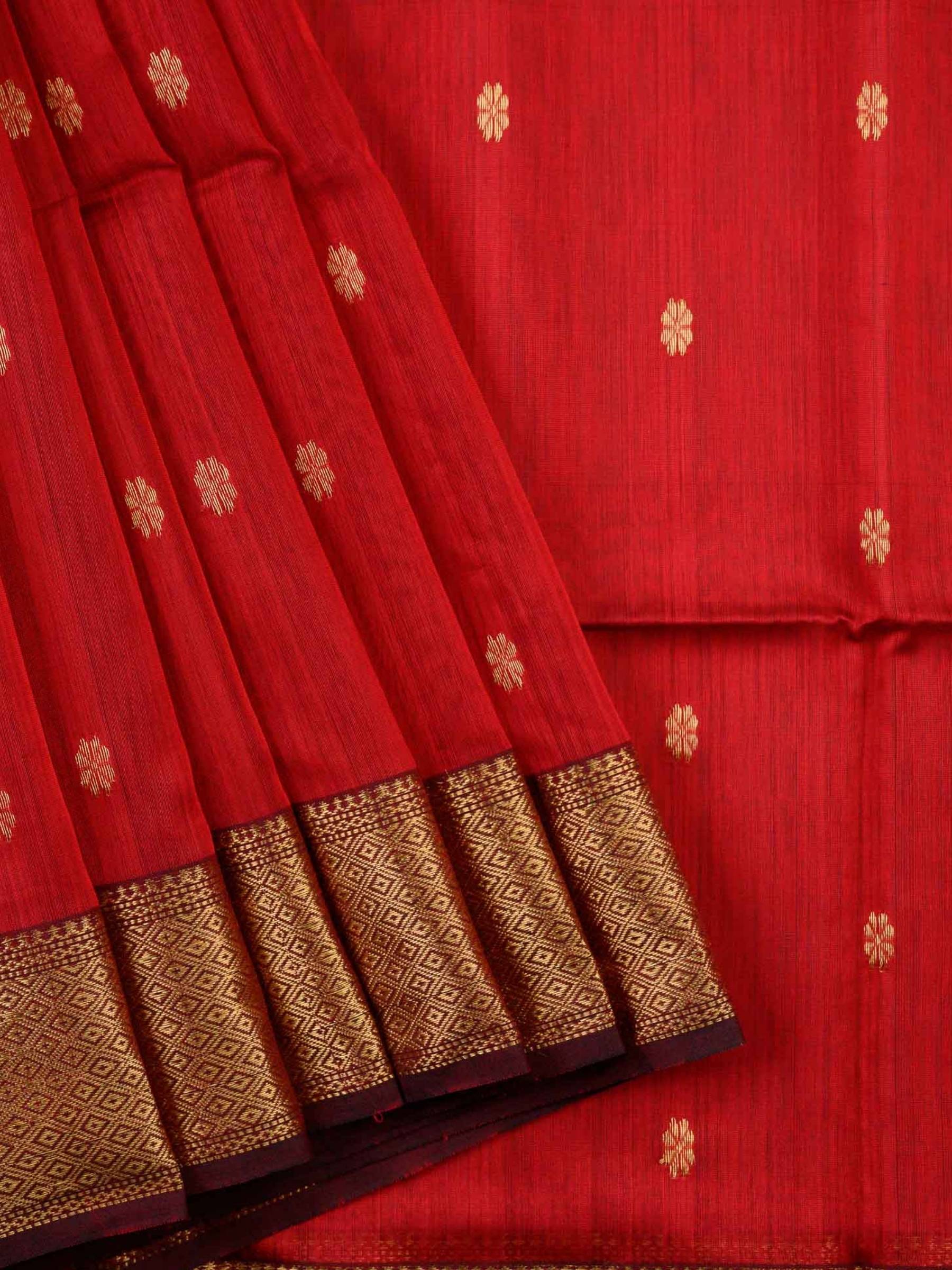 Handloom Maheshwari Silk Cotton Saree in Red with Zari Butta