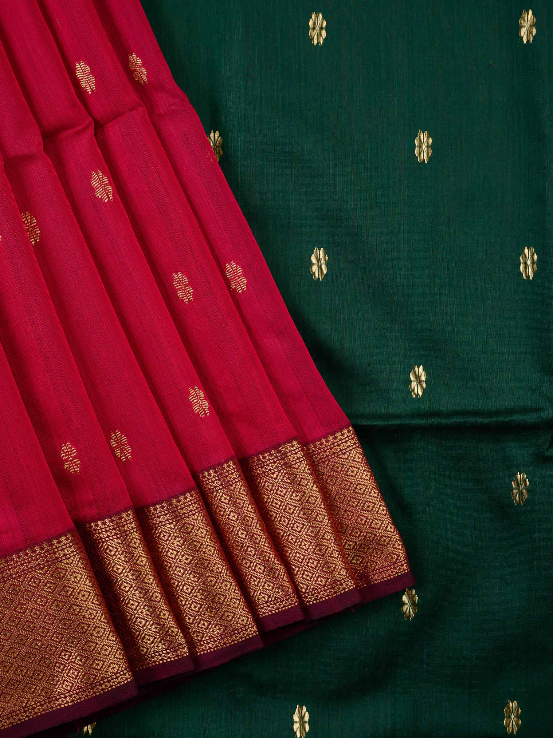Handloom Maheshwari Silk Cotton Saree in Red and Green with Zari Butta