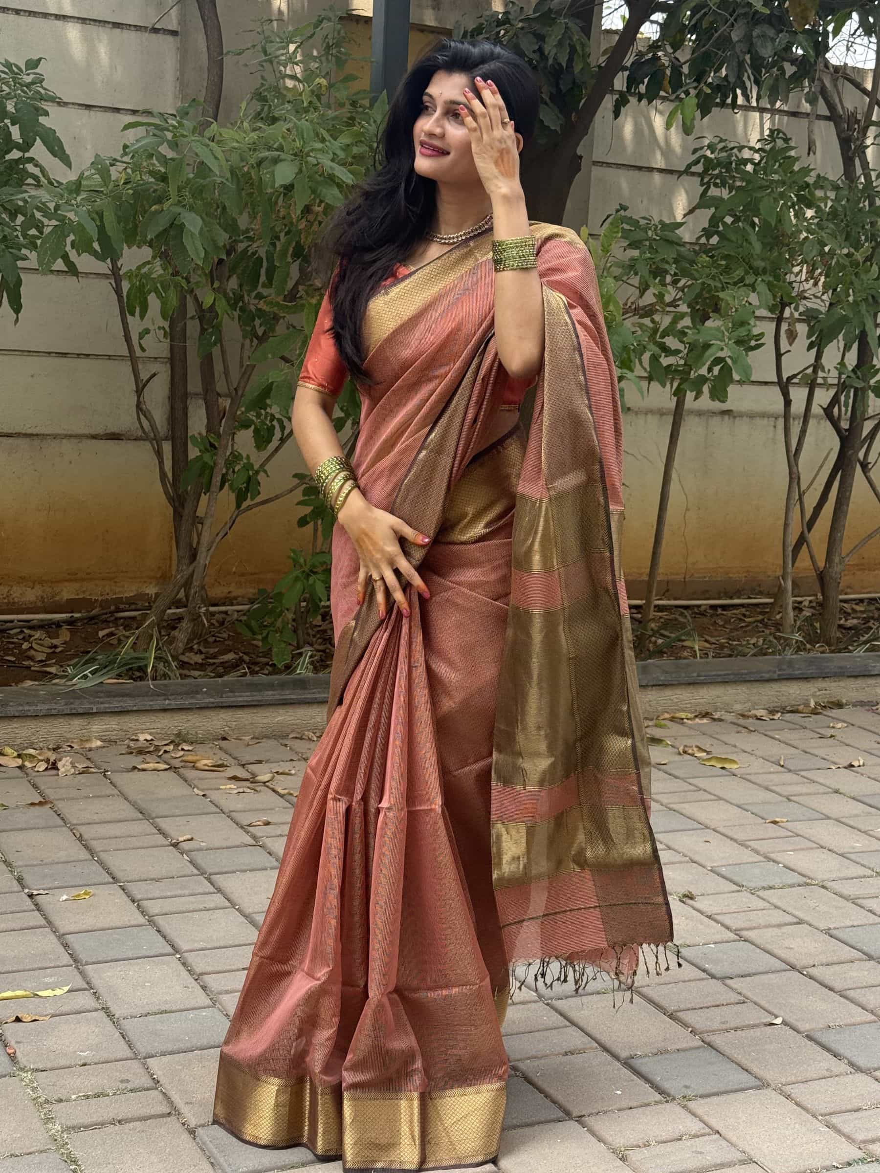 Handloom Maheshwari Silk Cotton Saree in Peach and Brown with Zari Checks