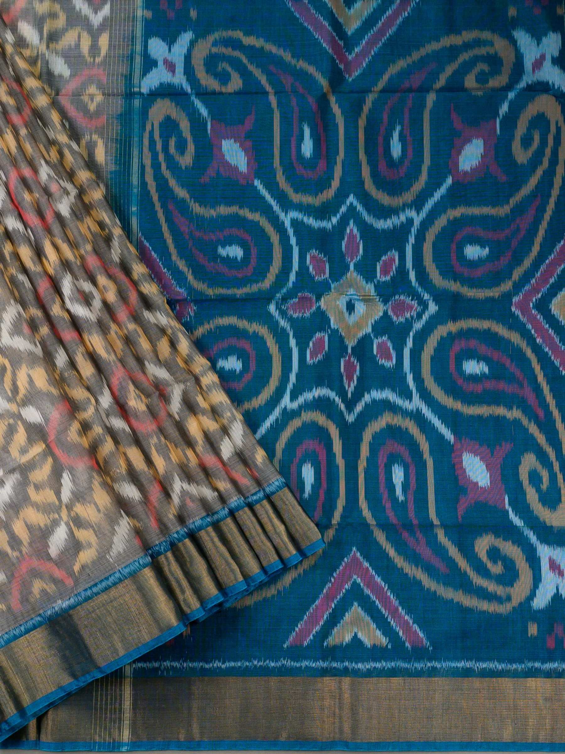 Handloom Pochampally Silk Cotton Saree in Grey and Blue with Ikat Design