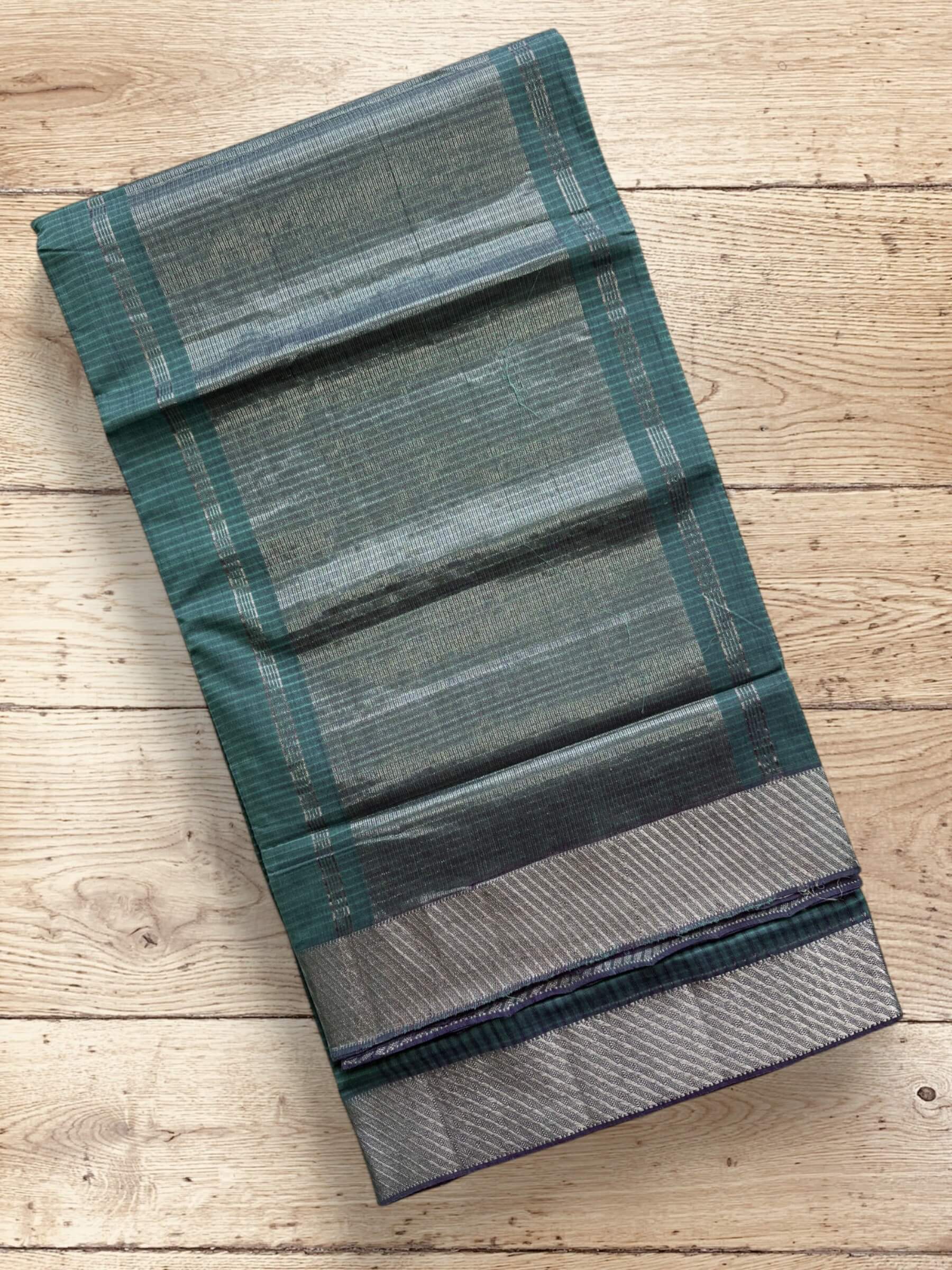 Handloom Mangalagiri Cotton Saree in Green