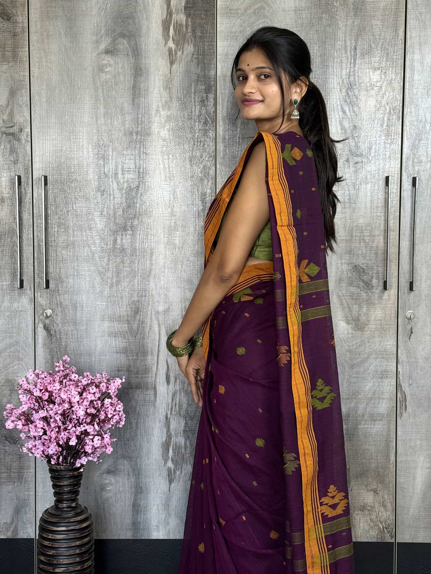 Handloom Jacquard Jamdani Cotton Saree in Plum
