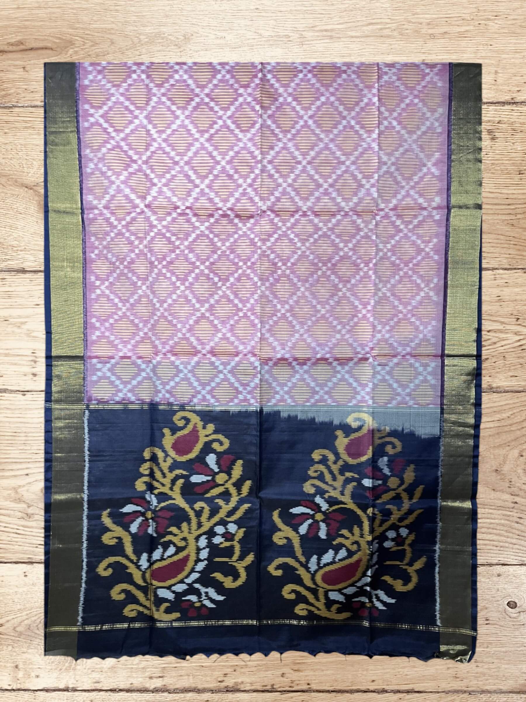 Handloom Pochampally Silk Cotton Saree in Pinkish-Purple & Navy-Blue