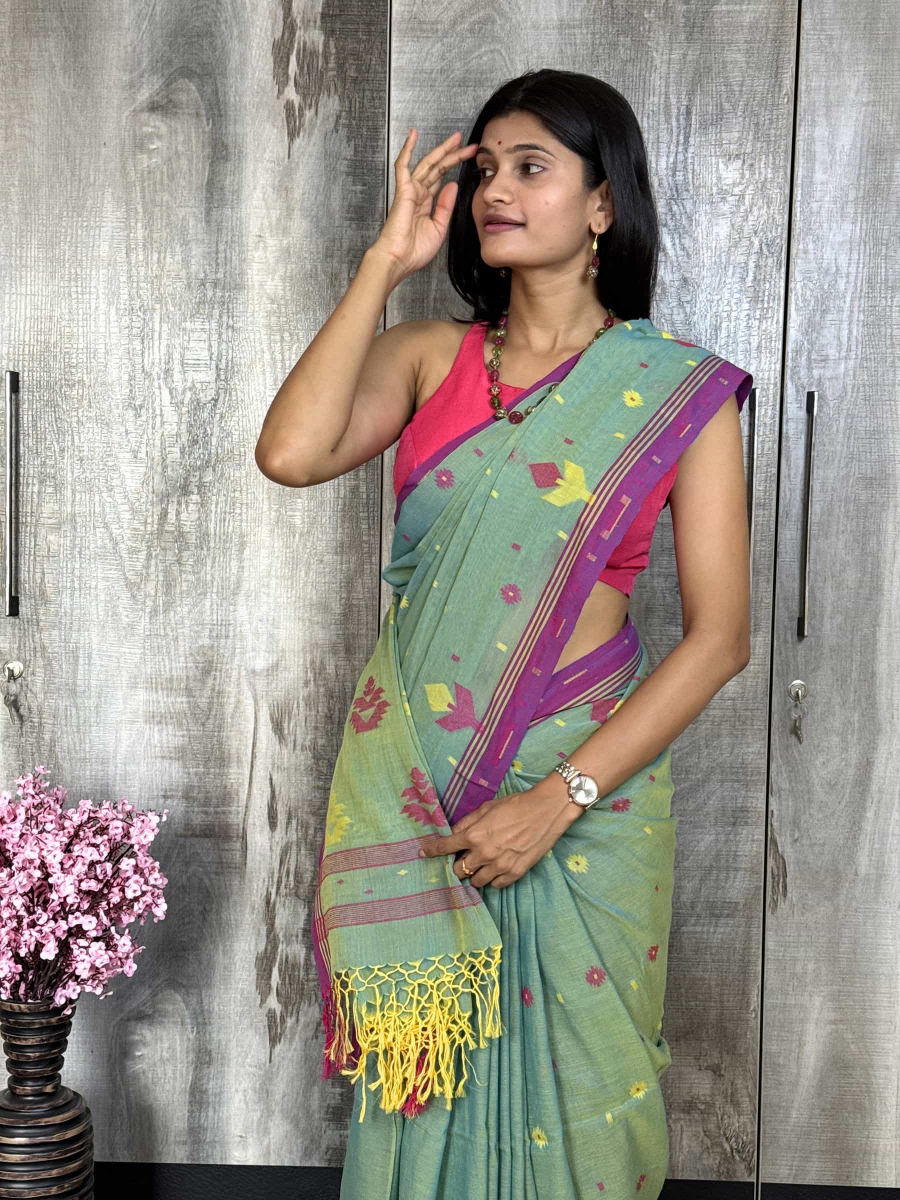Handloom Jacquard Jamdani Cotton Saree in Sea Green