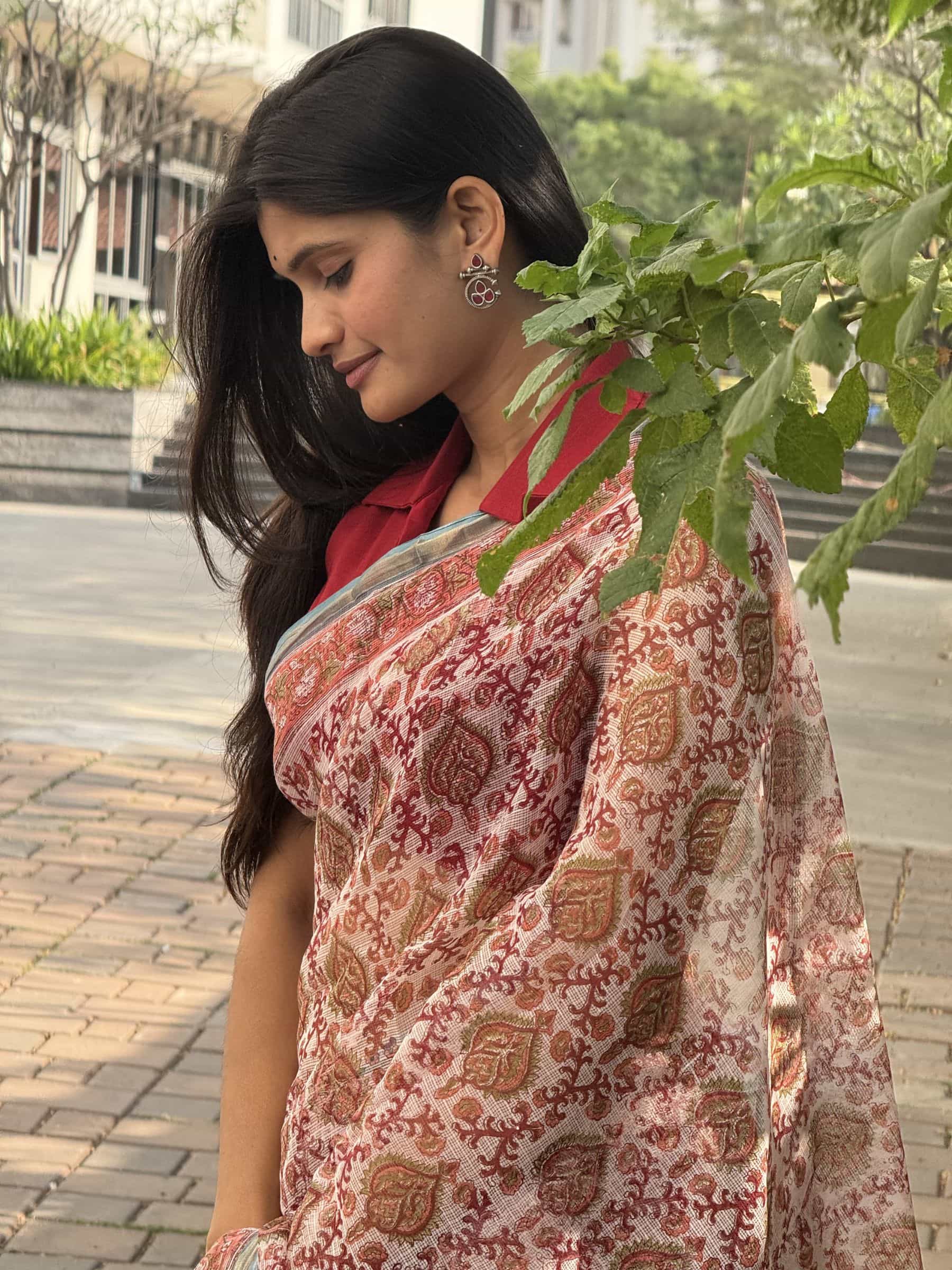 Hand Block Printed Sanganeri Kota Doria Saree in Ivory & Red