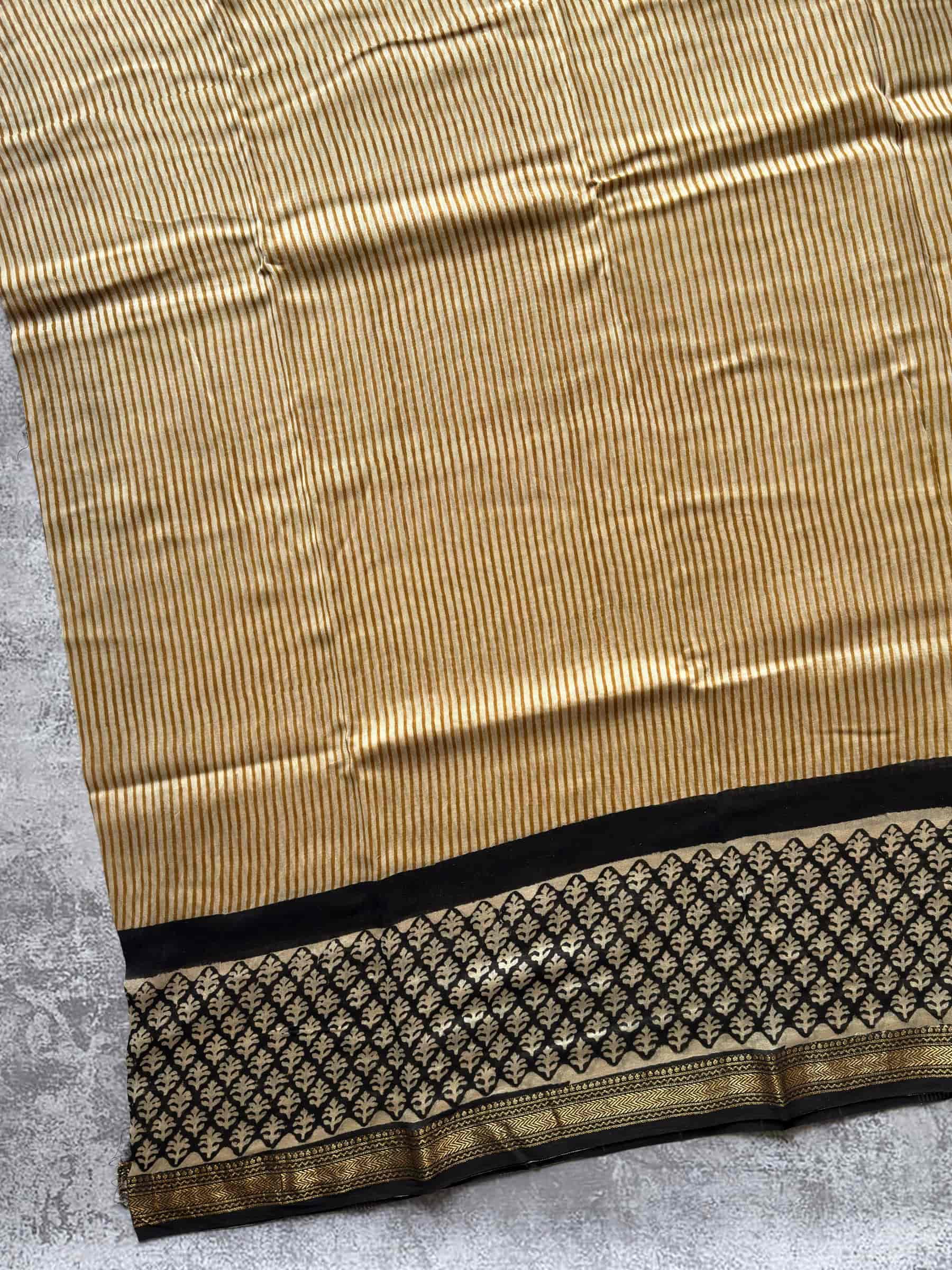 Hand Block Printed Maheshwari Silk Cotton Saree in Black and Mustard