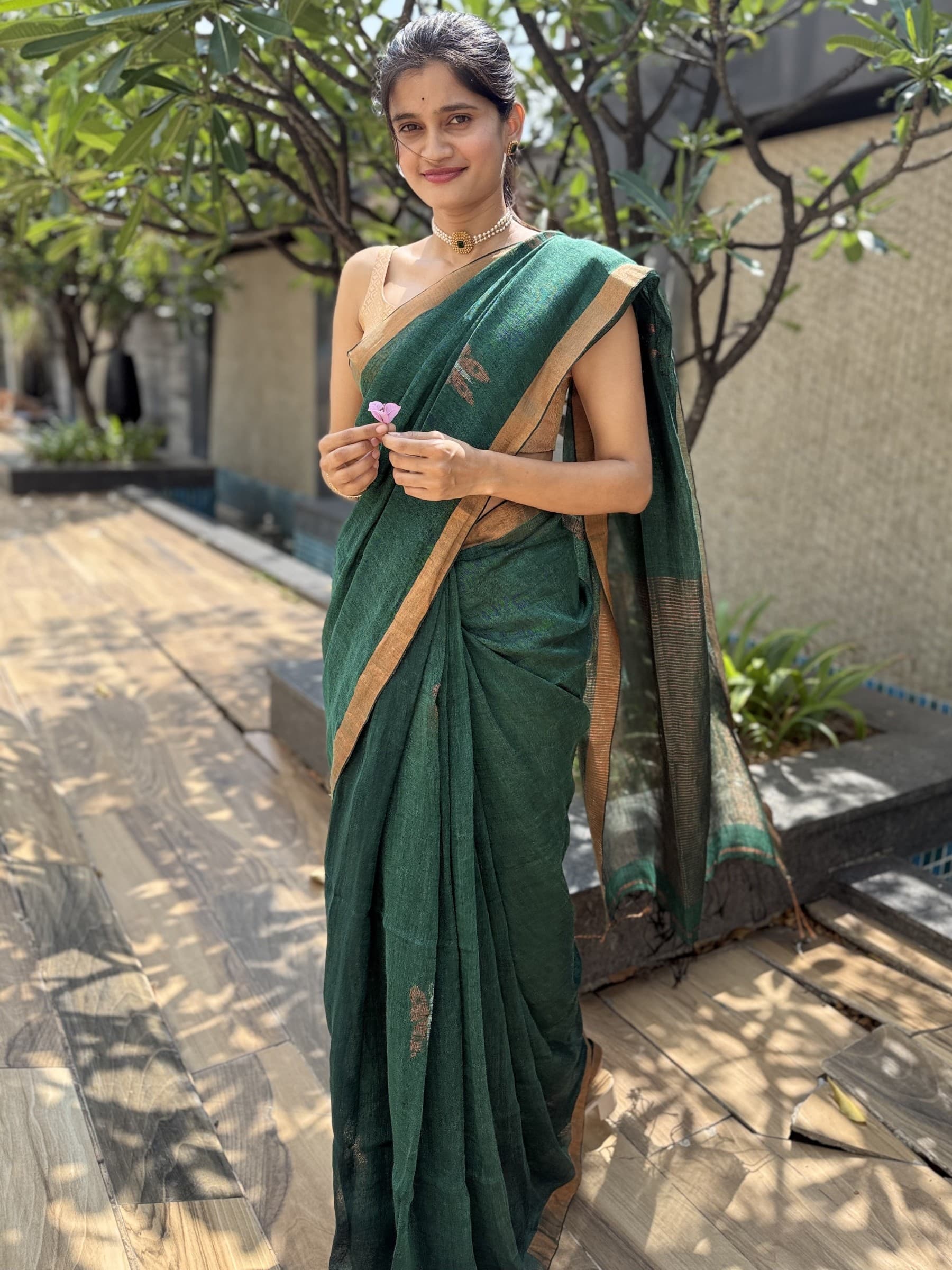 Handloom Linen Saree in Green