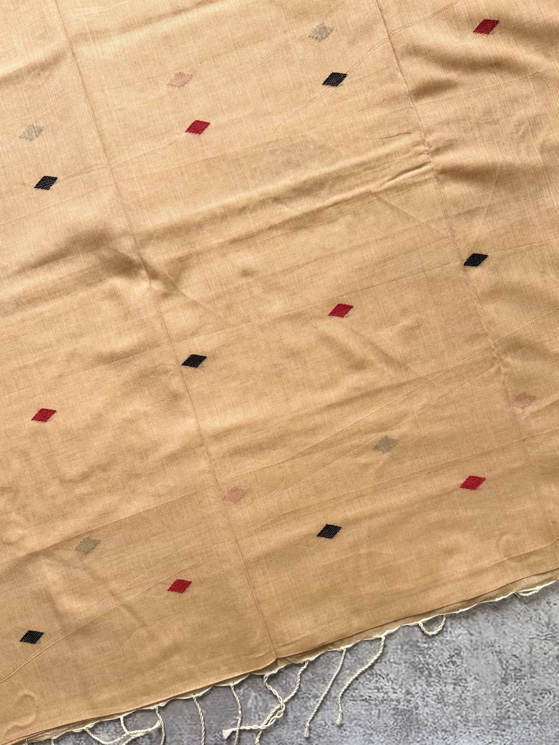 Handloom Bengal Cotton Jamdani Saree in Soft Beige with Woven Motifs