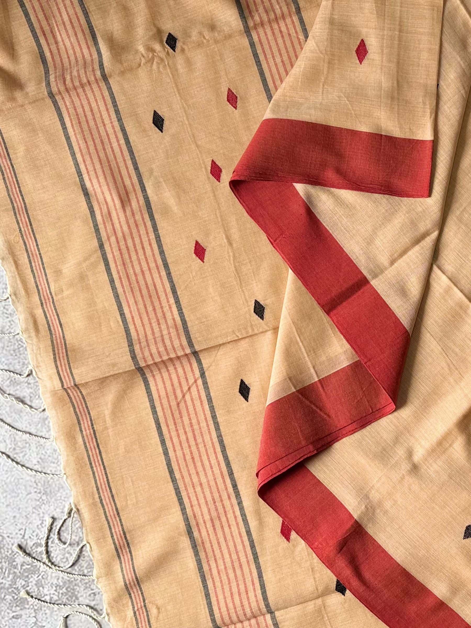 Handloom Bengal Cotton Jamdani Saree in Soft Beige with Woven Motifs