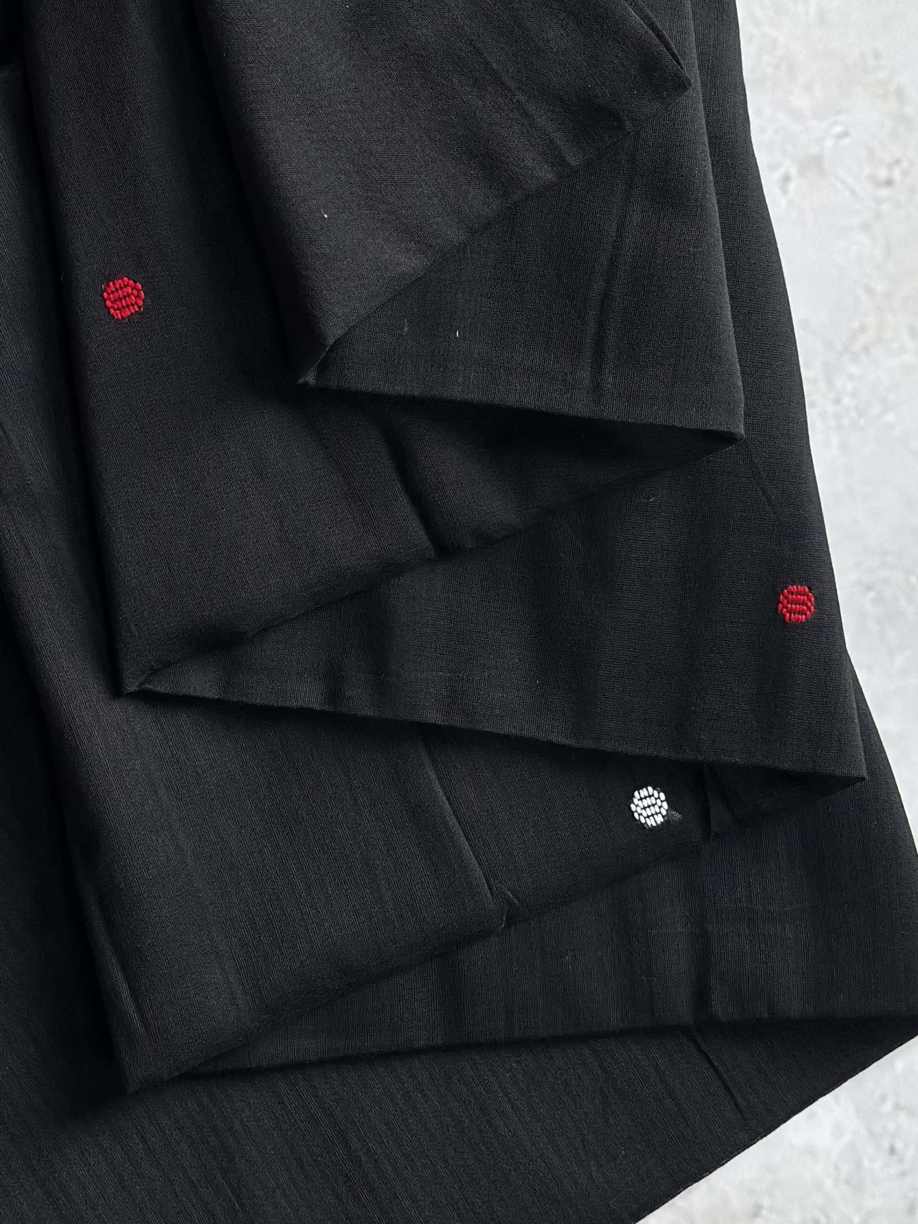 Handloom Bengal Cotton Saree – Black With Multicolor Butti