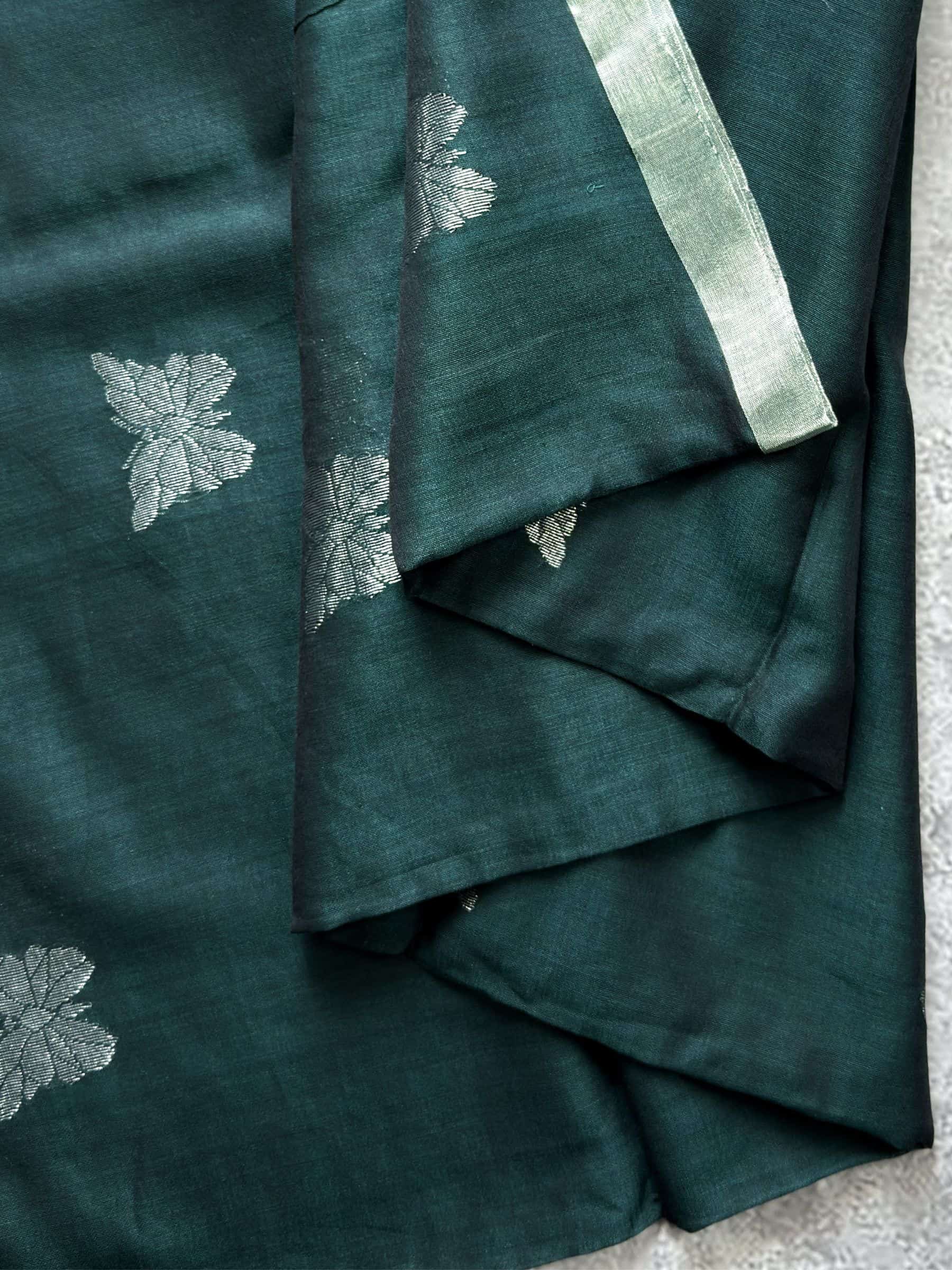 Handloom Mercerized Cotton Jamdani Saree in Bottle Green