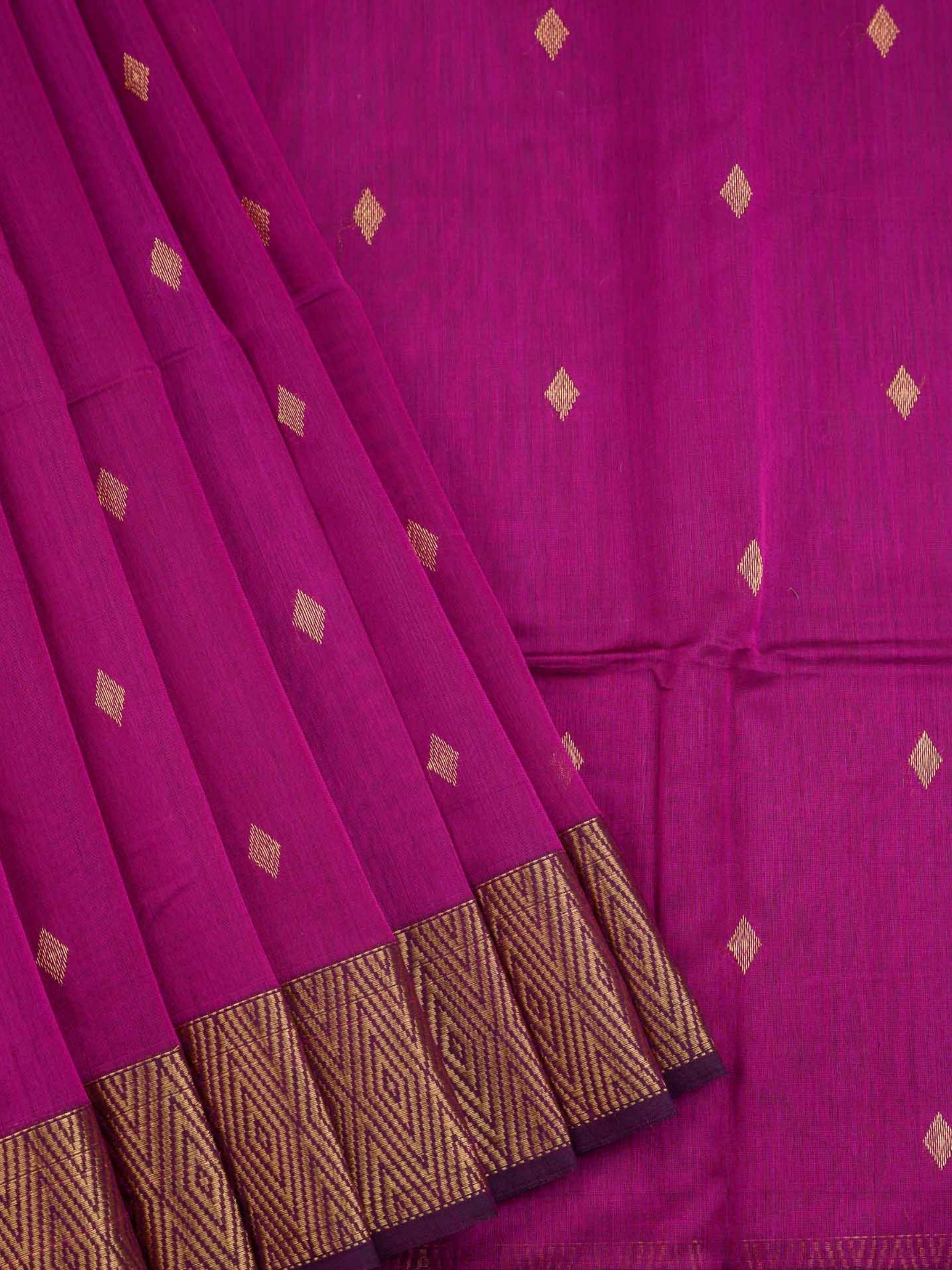 Handloom Maheshwari Silk Cotton Saree in Magenta with Zari Butta