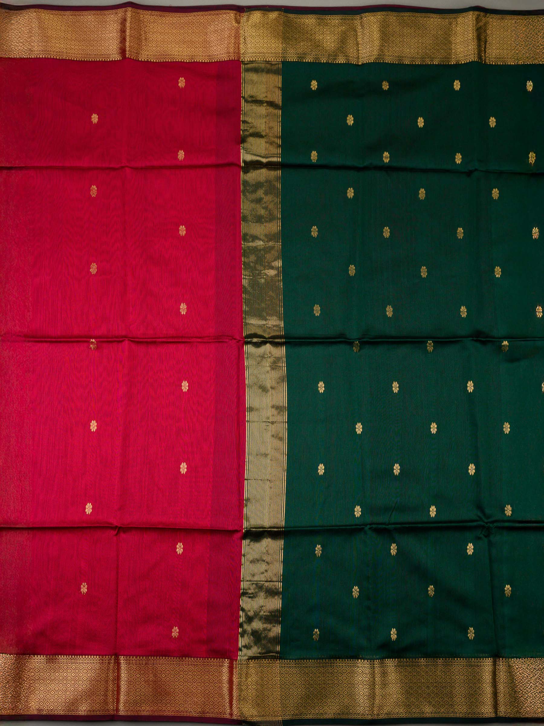 Handloom Maheshwari Silk Cotton Saree in Red and Green with Zari Butta