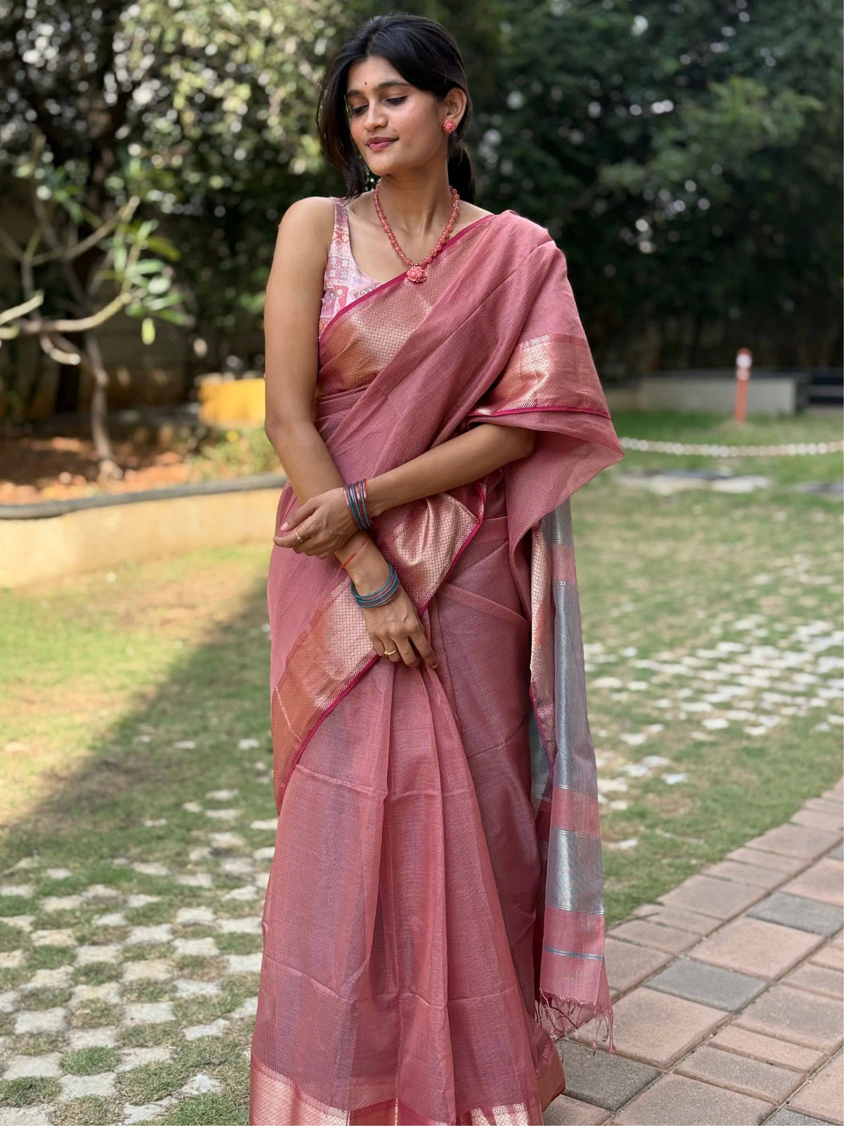 Handloom Maheshwari silk cotton saree in pink and blue with zari checks