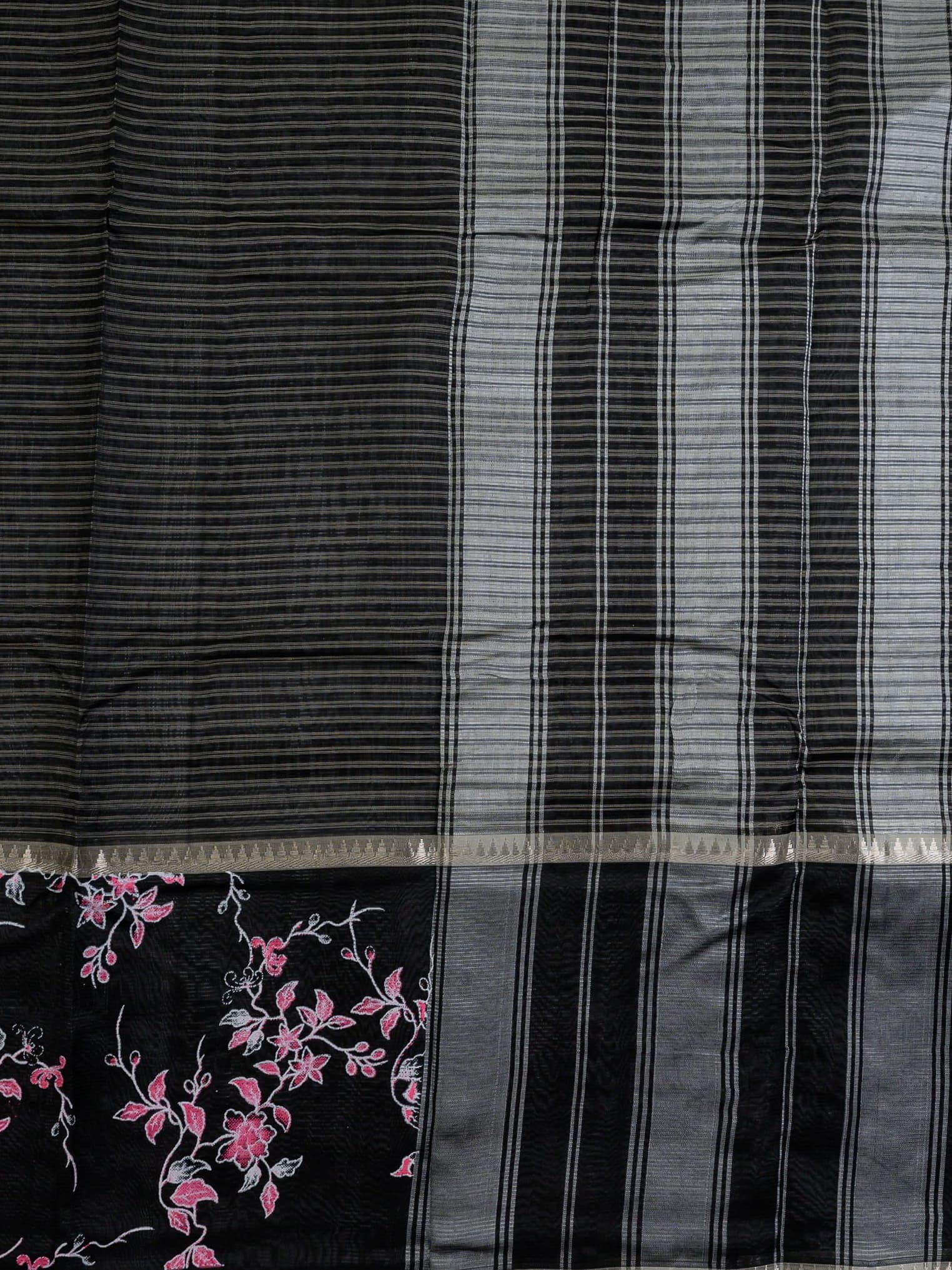 Handloom Mangalagiri Silk Cotton Saree in Black and Grey with Floral Border