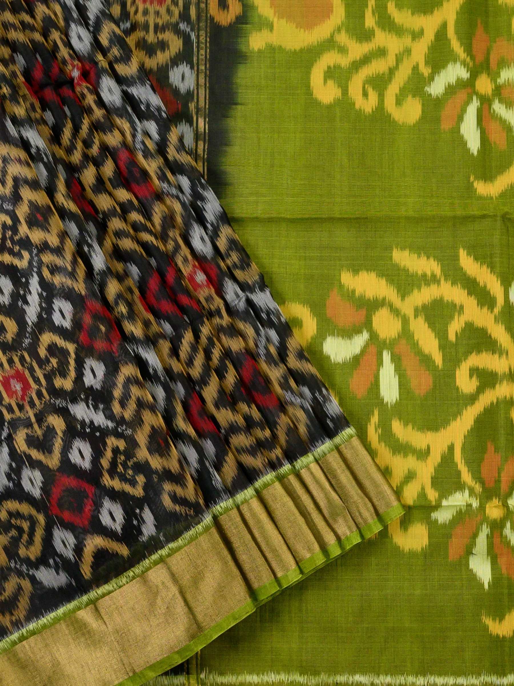 Handloom Pochampally Silk Cotton Saree in Black and Green with Ikat Floral Weave