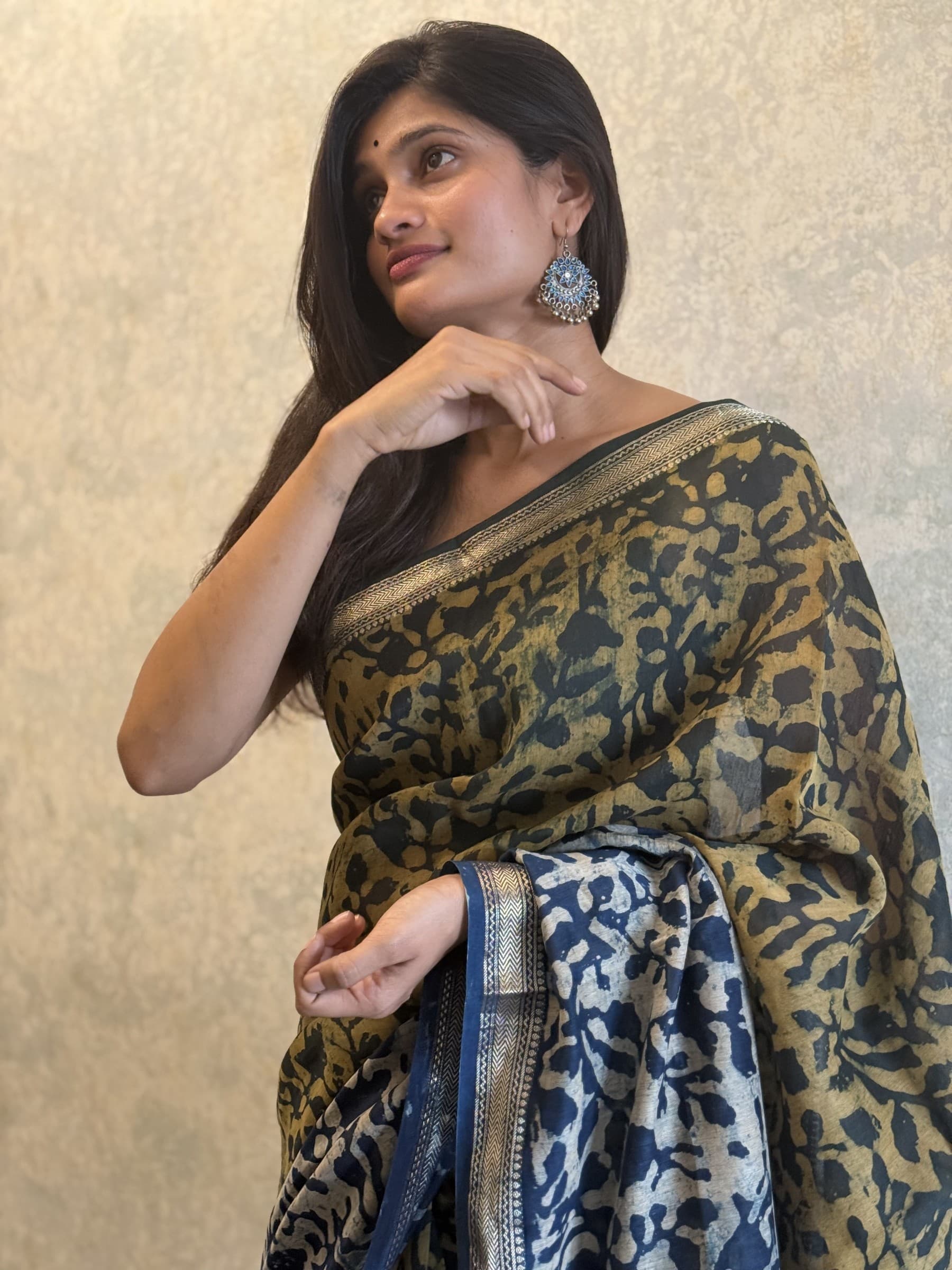 Hand Block Printed Green Blue Maheshwari Silk Cotton Saree