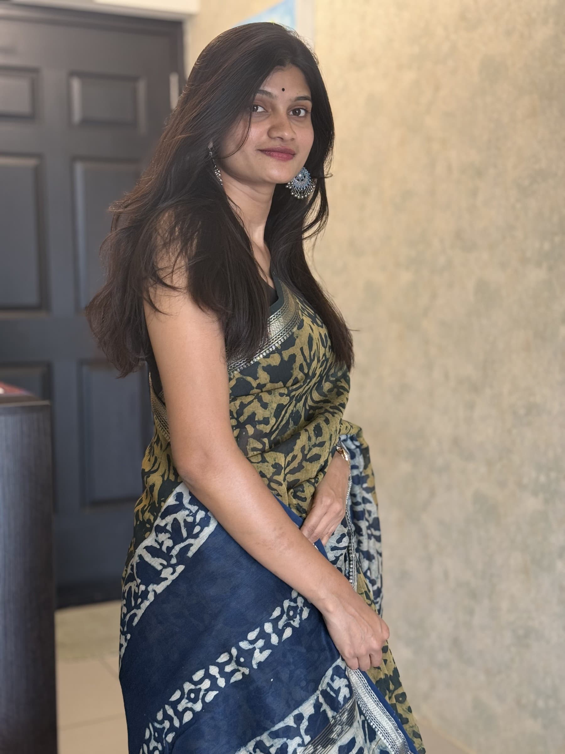 Hand Block Printed Green Blue Maheshwari Silk Cotton Saree