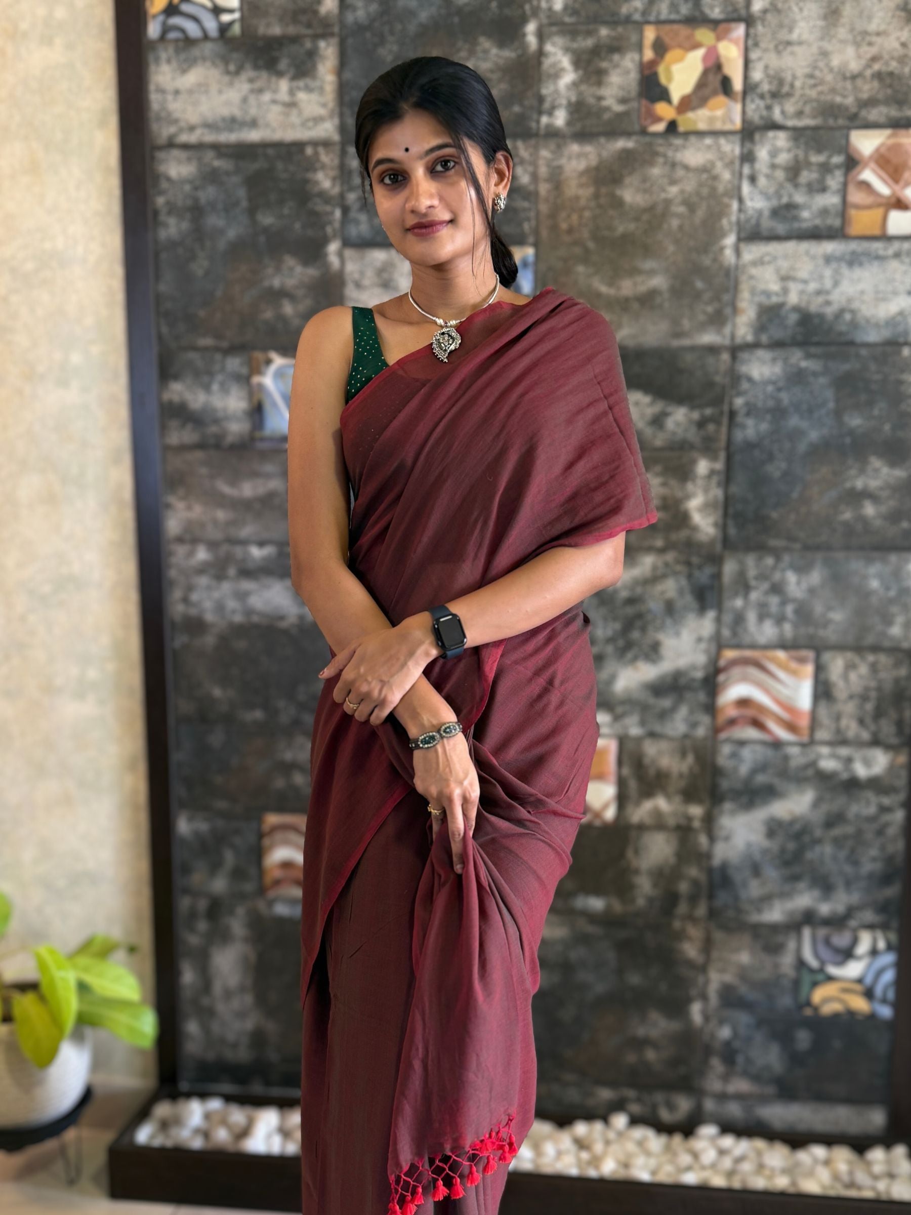 Lightweight mul cotton saree in maroon for daily and office wear