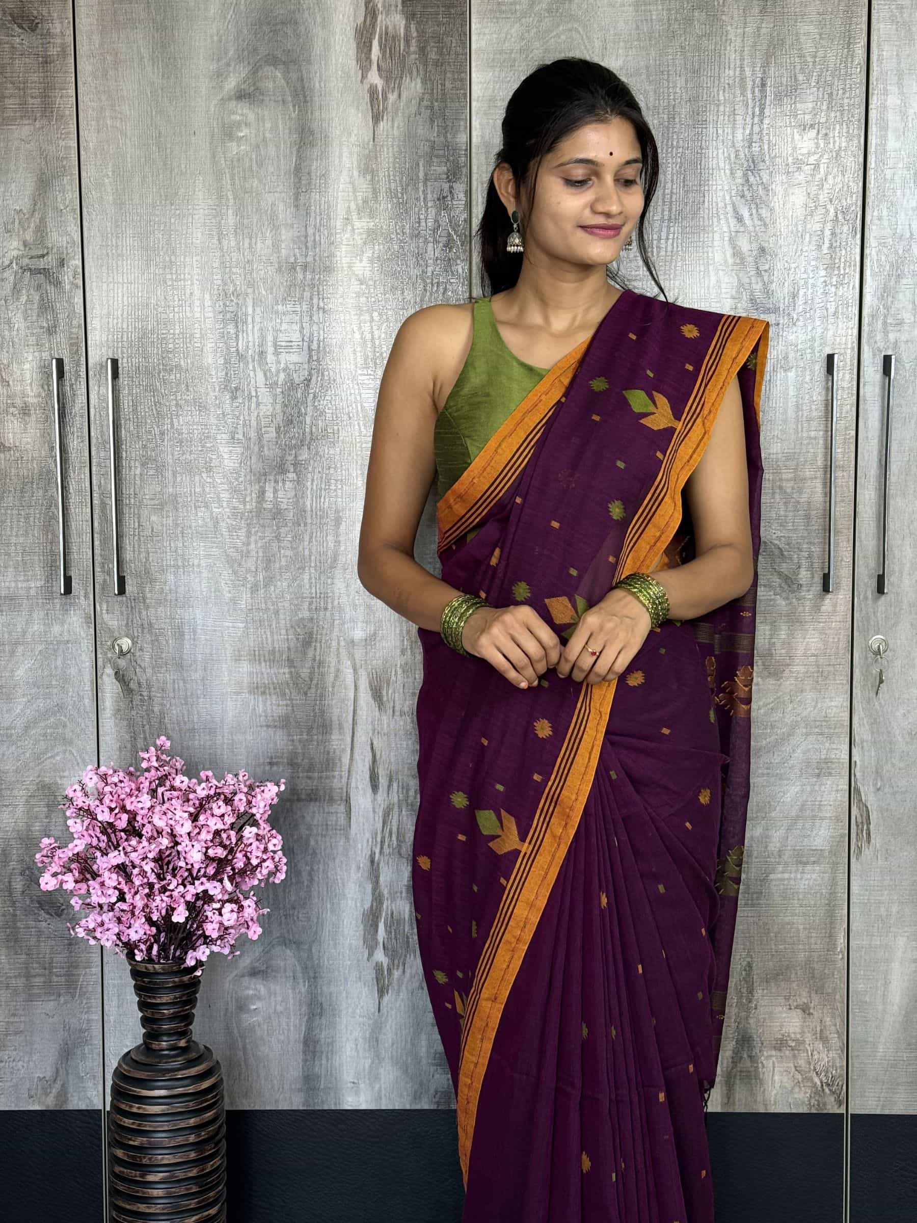 Handloom Jacquard Jamdani Cotton Saree in Plum