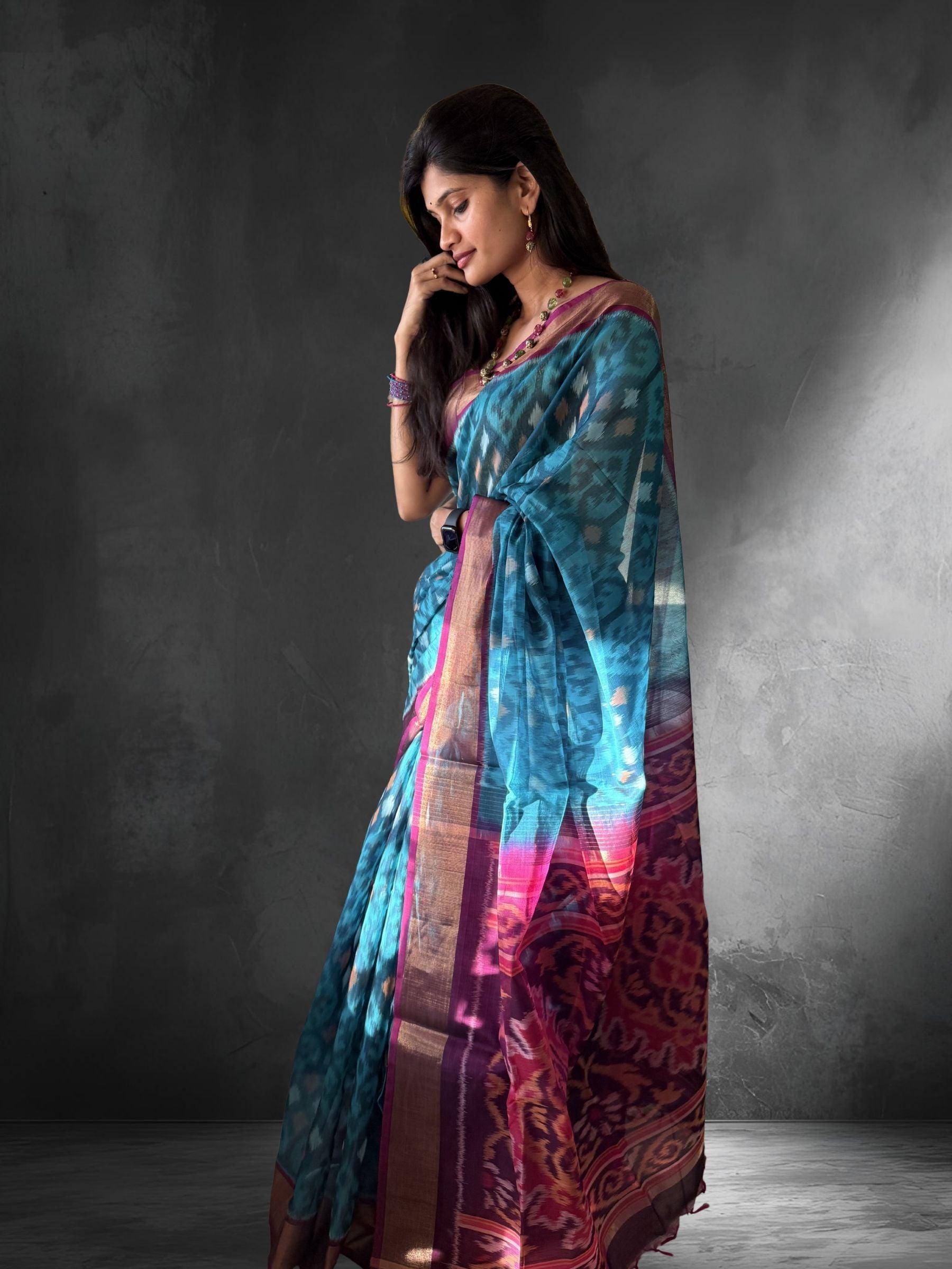 Handloom Pochampally Silk Cotton Saree in Blue & Purple
