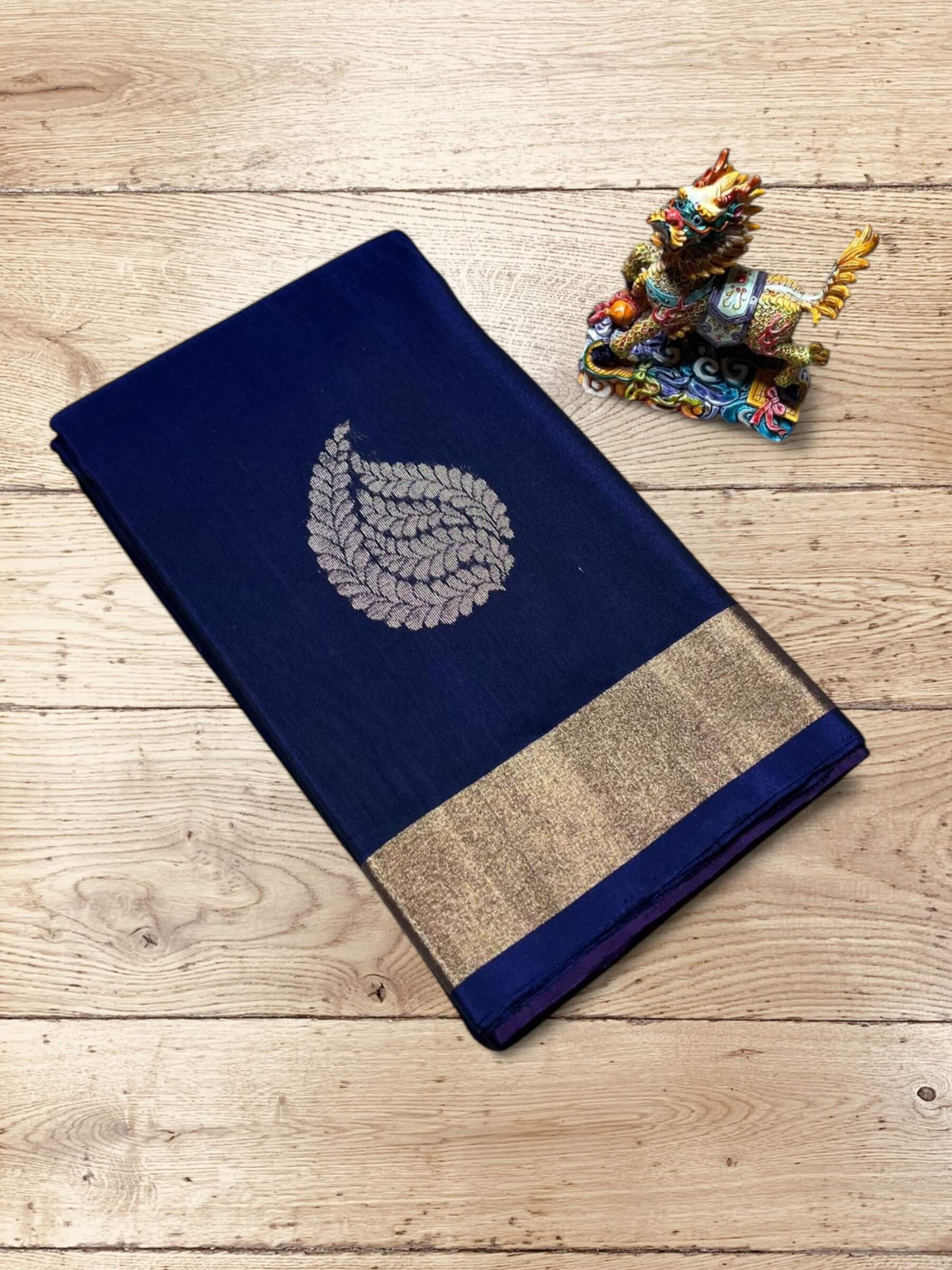 Handloom Silk Cotton Saree in Dark Blue