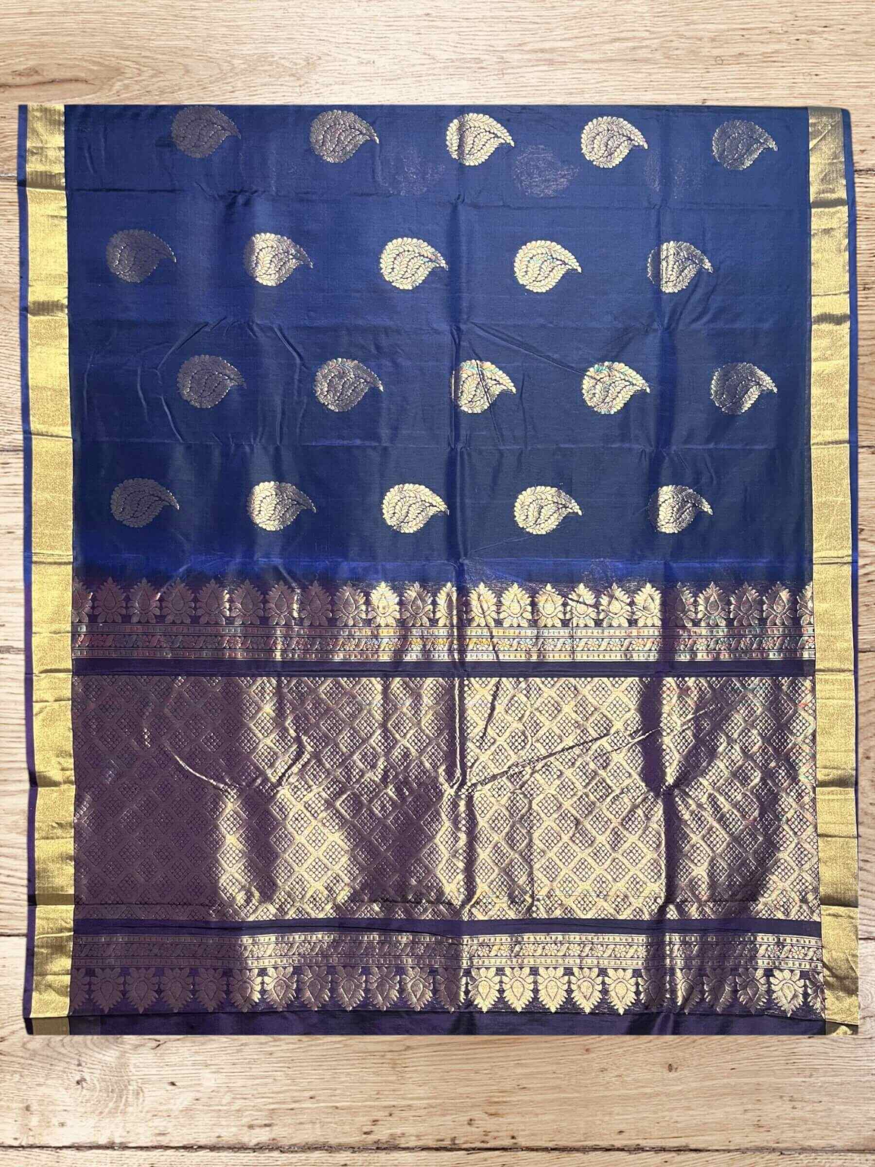 Handloom Silk Cotton Saree in Dark Blue