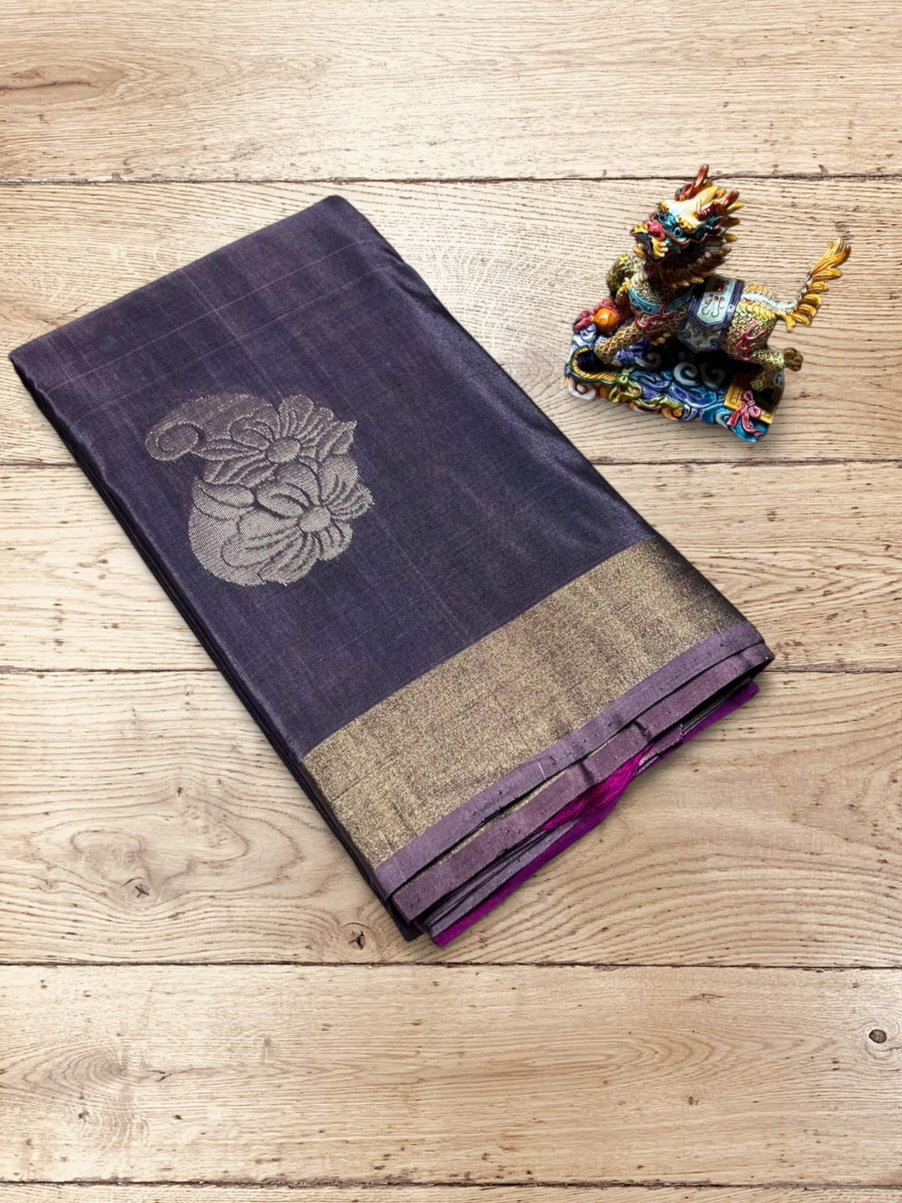 Handloom Silk Cotton Saree in Dark Grey