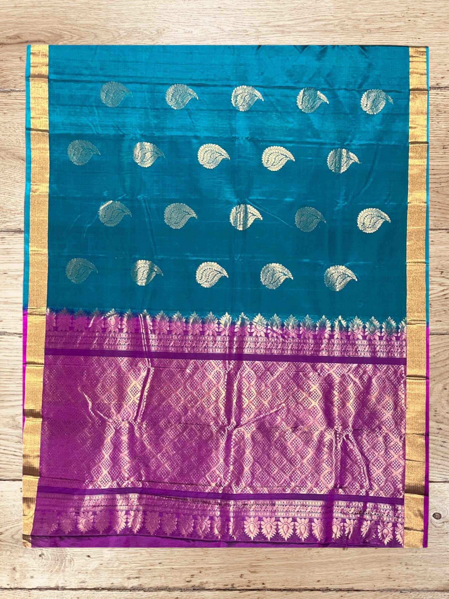 Handloom Silk Cotton Saree in Teal